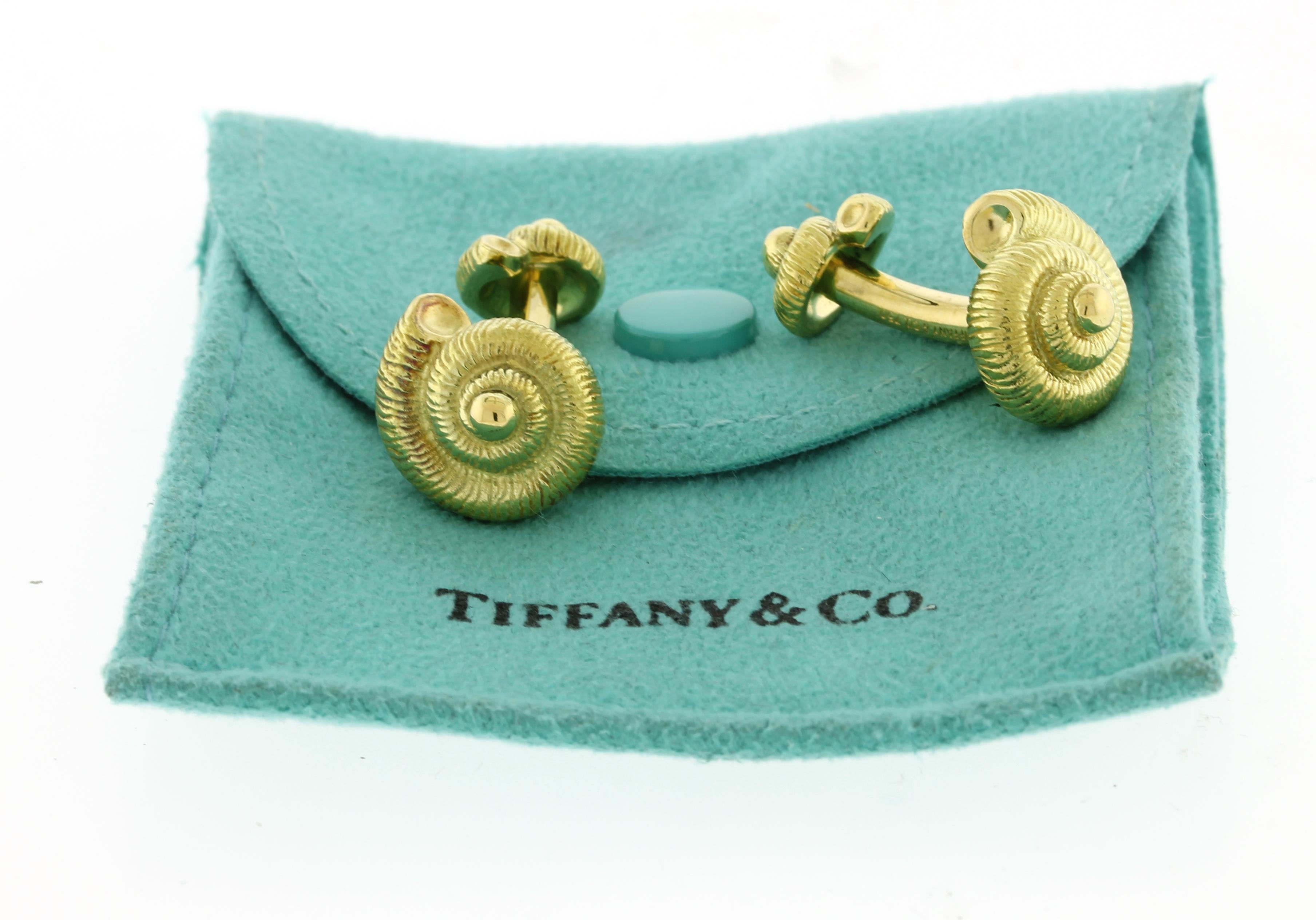 Women's or Men's Tiffany & Co. 18kt Gold Seashell Cufflinks For Sale