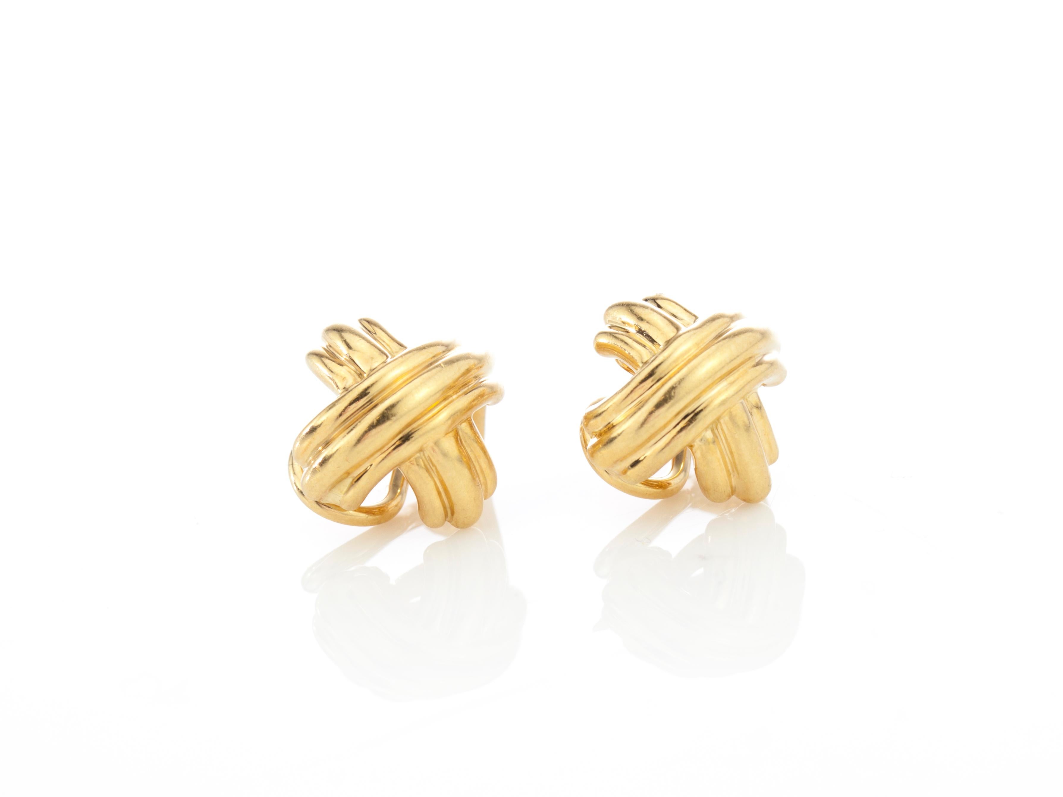 Tiffany & Co. 18 Karat Yellow Gold Ladies Clip-On Earrings In Good Condition In Braintree, GB