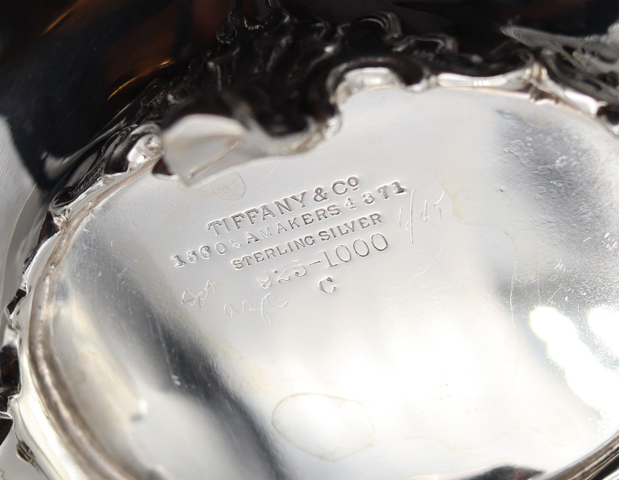 American TIFFANY & CO. 1901 Charles T. Cook Four-Legged Nut Dish In .925 Sterling Silver For Sale
