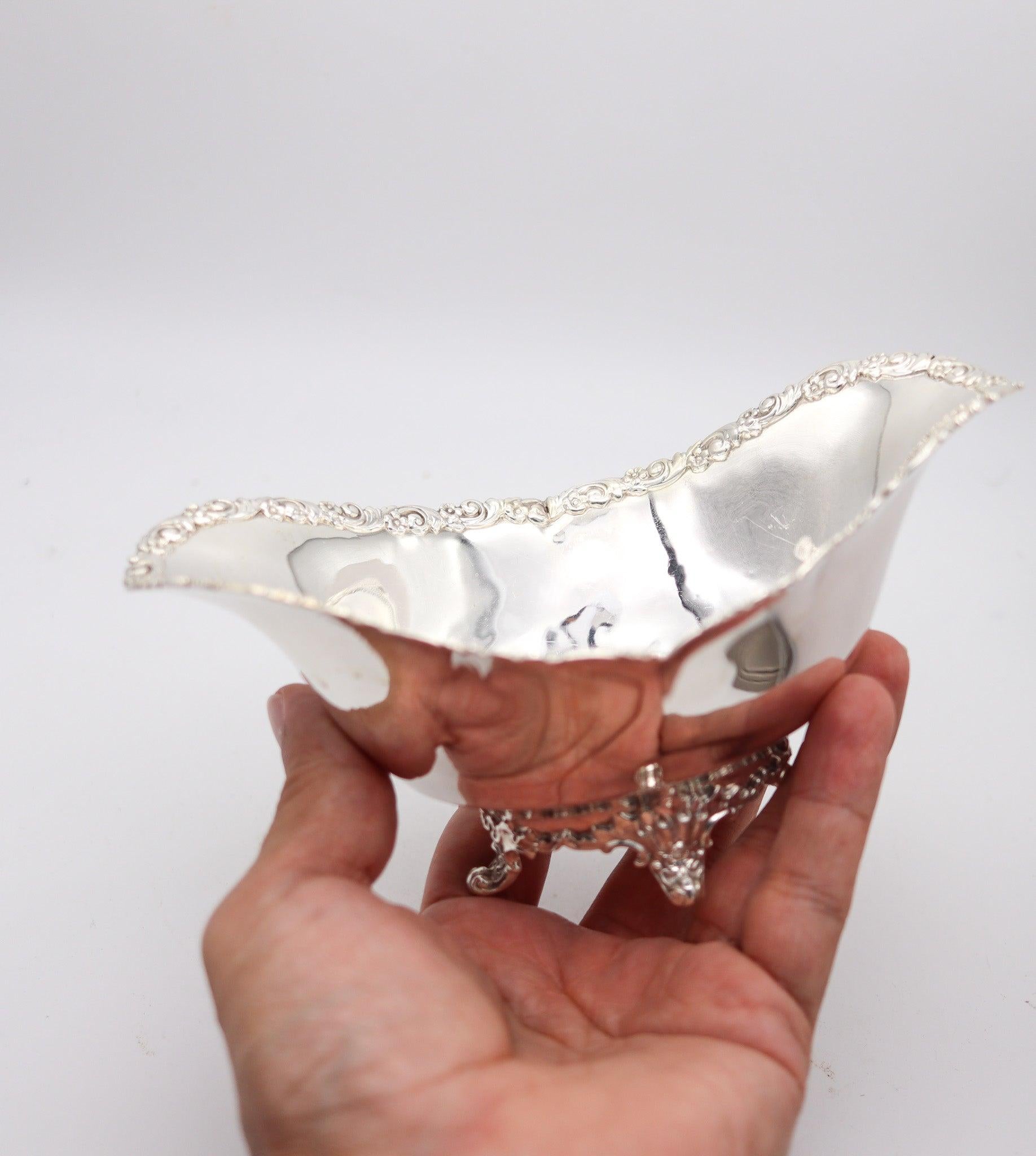 Hand-Crafted TIFFANY & CO. 1901 Charles T. Cook Four-Legged Nut Dish In .925 Sterling Silver For Sale