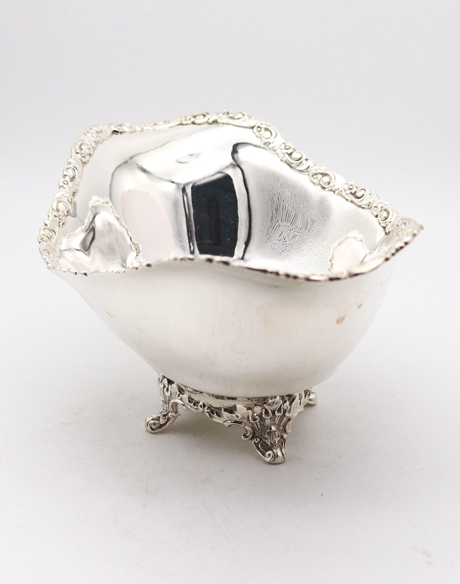 Early 20th Century TIFFANY & CO. 1901 Charles T. Cook Four-Legged Nut Dish In .925 Sterling Silver For Sale
