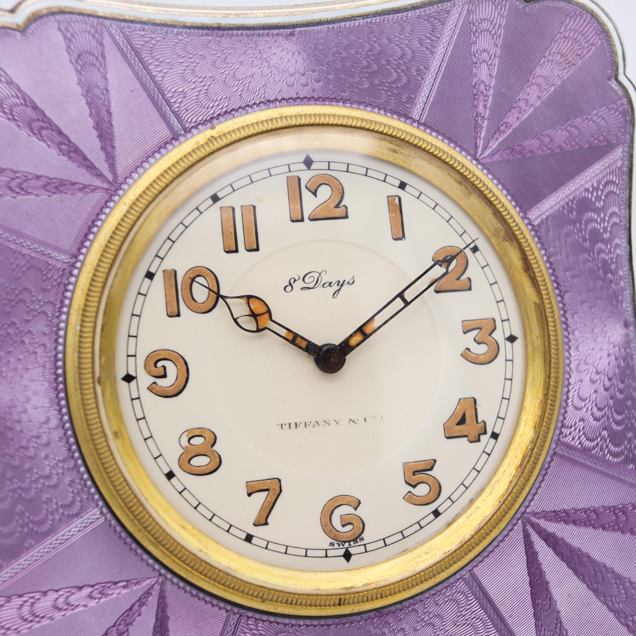 Tiffany & Co 1920 Art Deco 8 Days Desk Clock Sterling Silver & Guilloche Enamel  Excellent état - En vente à Miami, FL