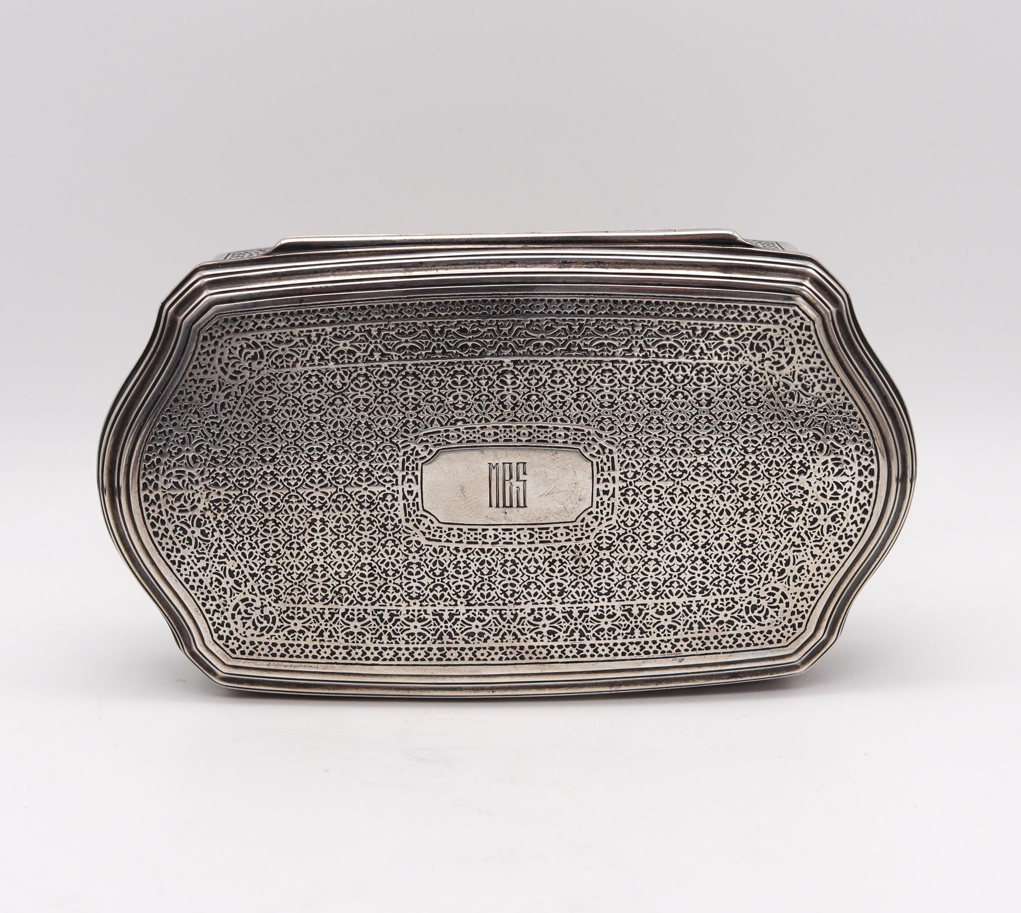 Early 20th Century Tiffany & Co. 1927 Art Deco Chiseled Arabesque Box with Lid .925 Sterling Silver