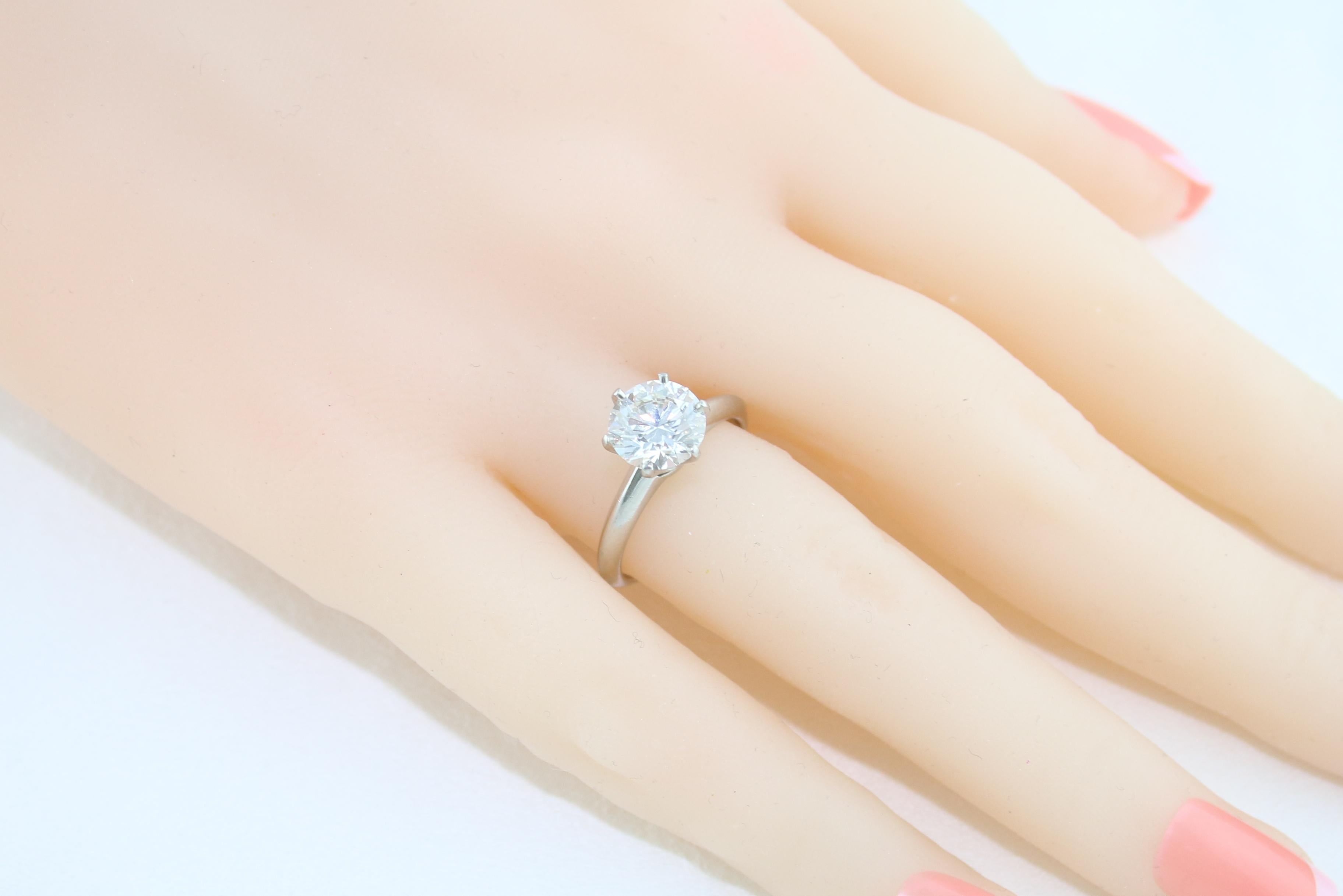 Contemporary Tiffany & Co. 1.93 Carat G VVS1 Diamond Platinum Ring For Sale