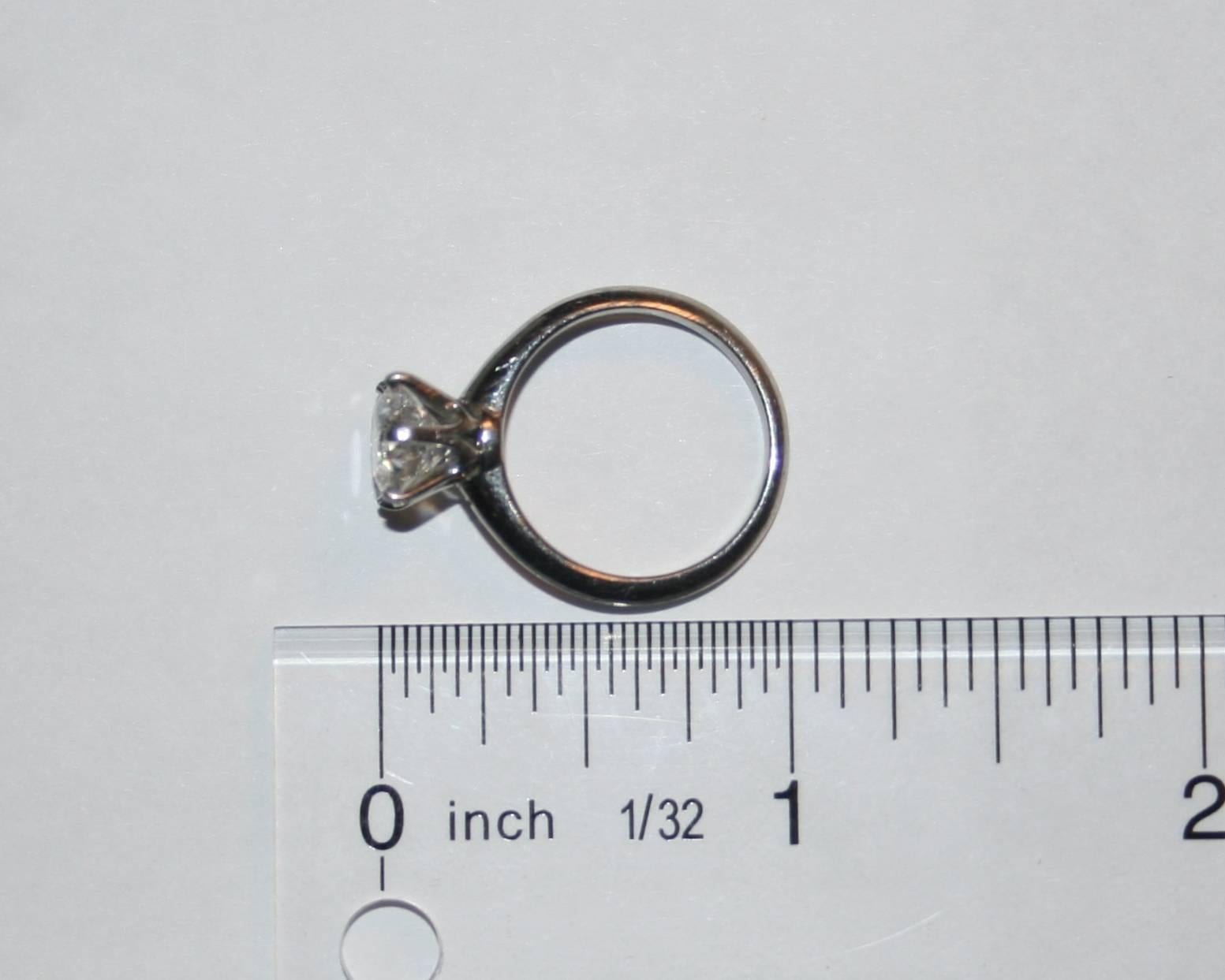 Women's Tiffany & Co. 1.93 Carat G VVS1 Diamond Platinum Ring For Sale