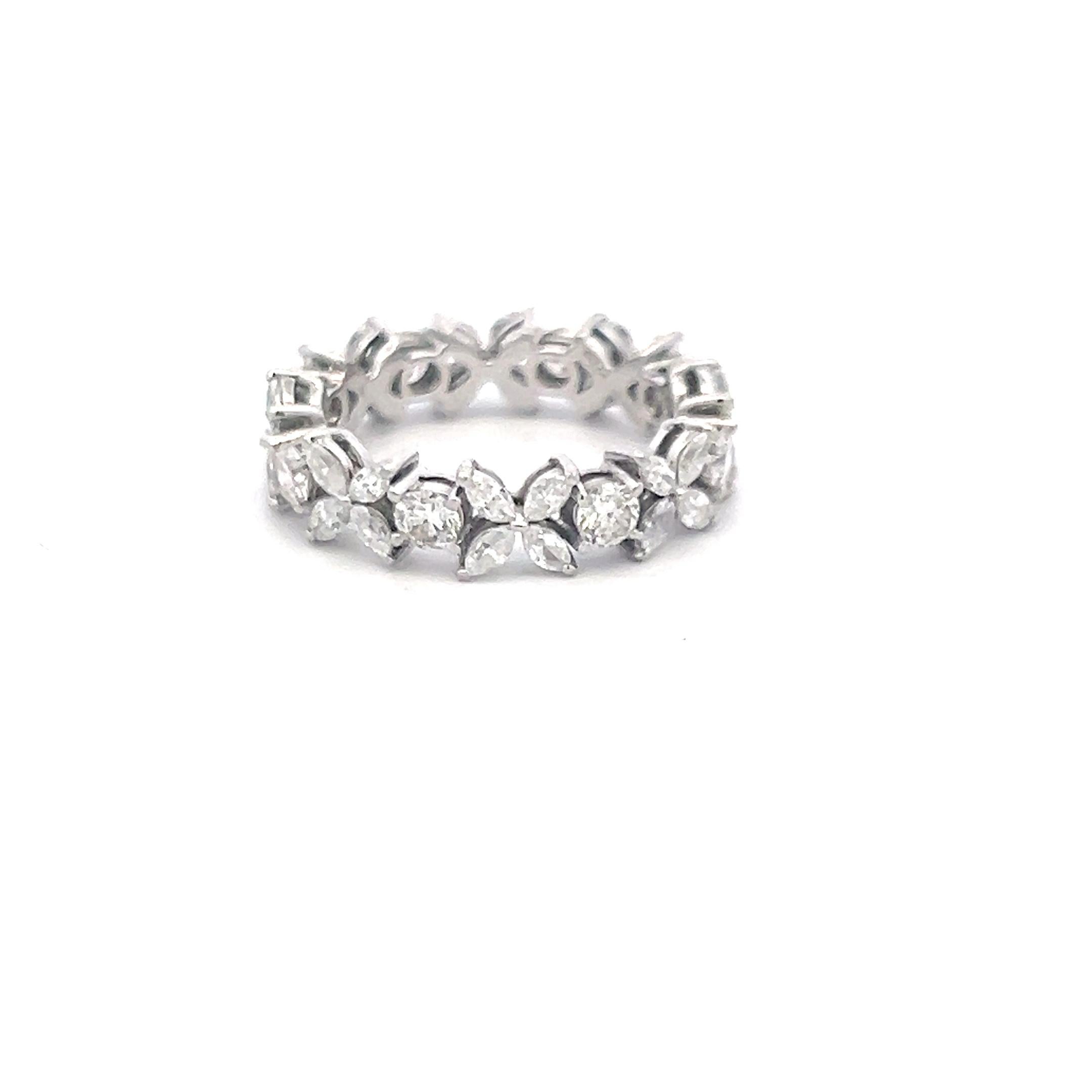 Taille Marquise Tiffany & Co 1.93 Carat Round  Bague en platine avec anneau d'éternité en diamant et diamant marquis en vente
