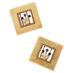 Vintage Tiffany & Co. 1938 Art Deco Dress Clips Brooches 14Kt Yellow Gold With Sapphires