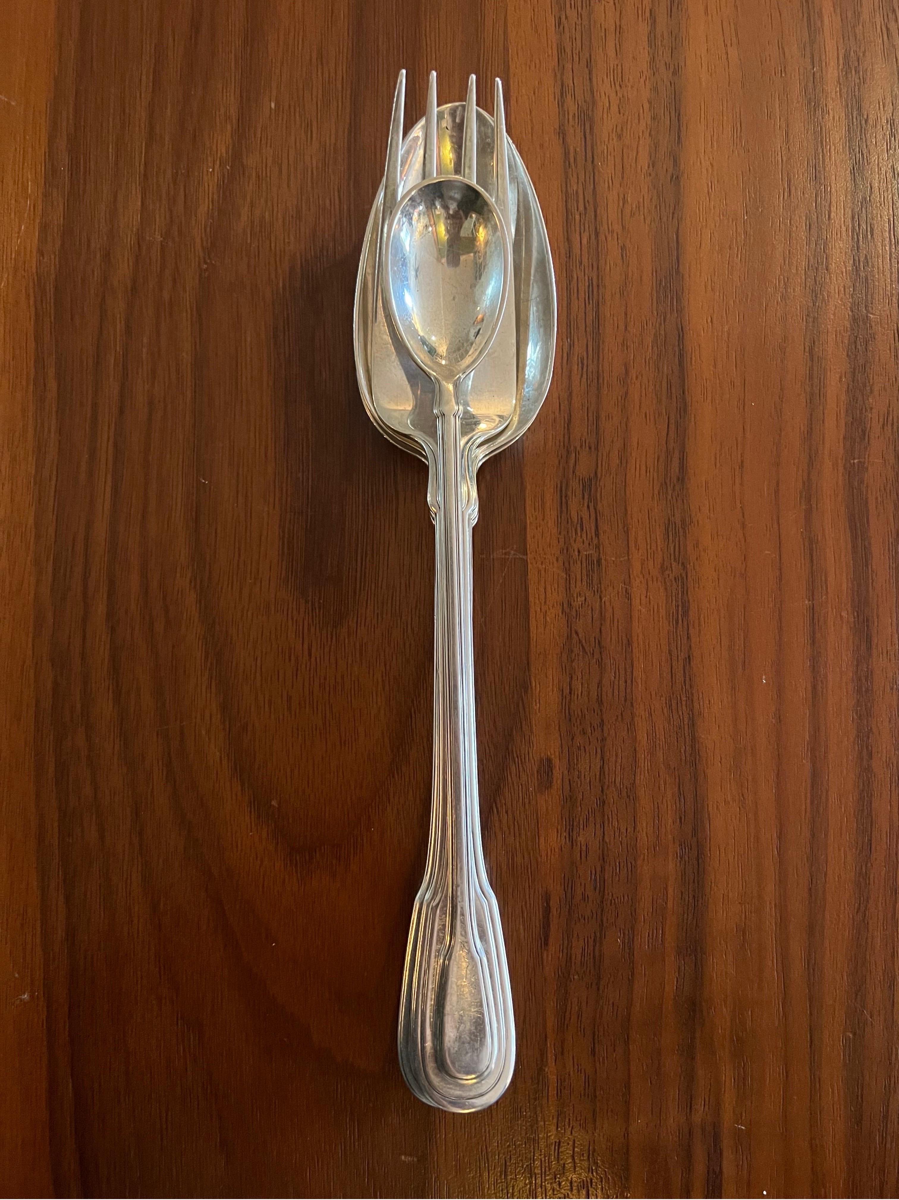 Tiffany & Co. 1938 Hamilton Pattern Serving Fork, Spoons & Tea Spoon, Set of 4 In Good Condition In Brooklyn, NY