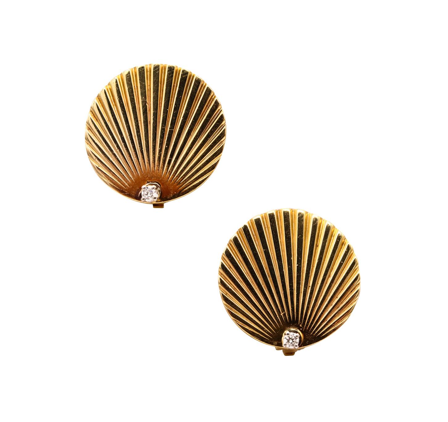 Brilliant Cut Tiffany Co. 1940 by George Schuler Art Deco Earrings with Diamonds in 14Kt Gold 