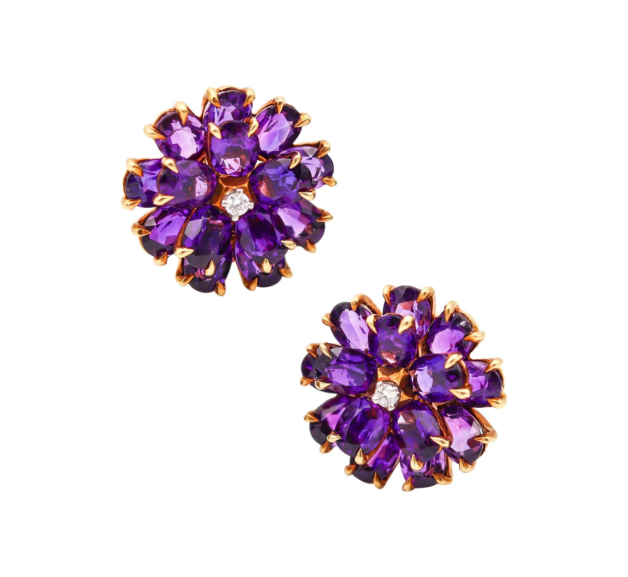 TIFFANY & CO. 1940 Clips Earrings In 14Kt Yellow Gold With Russian Amethysts For Sale 2