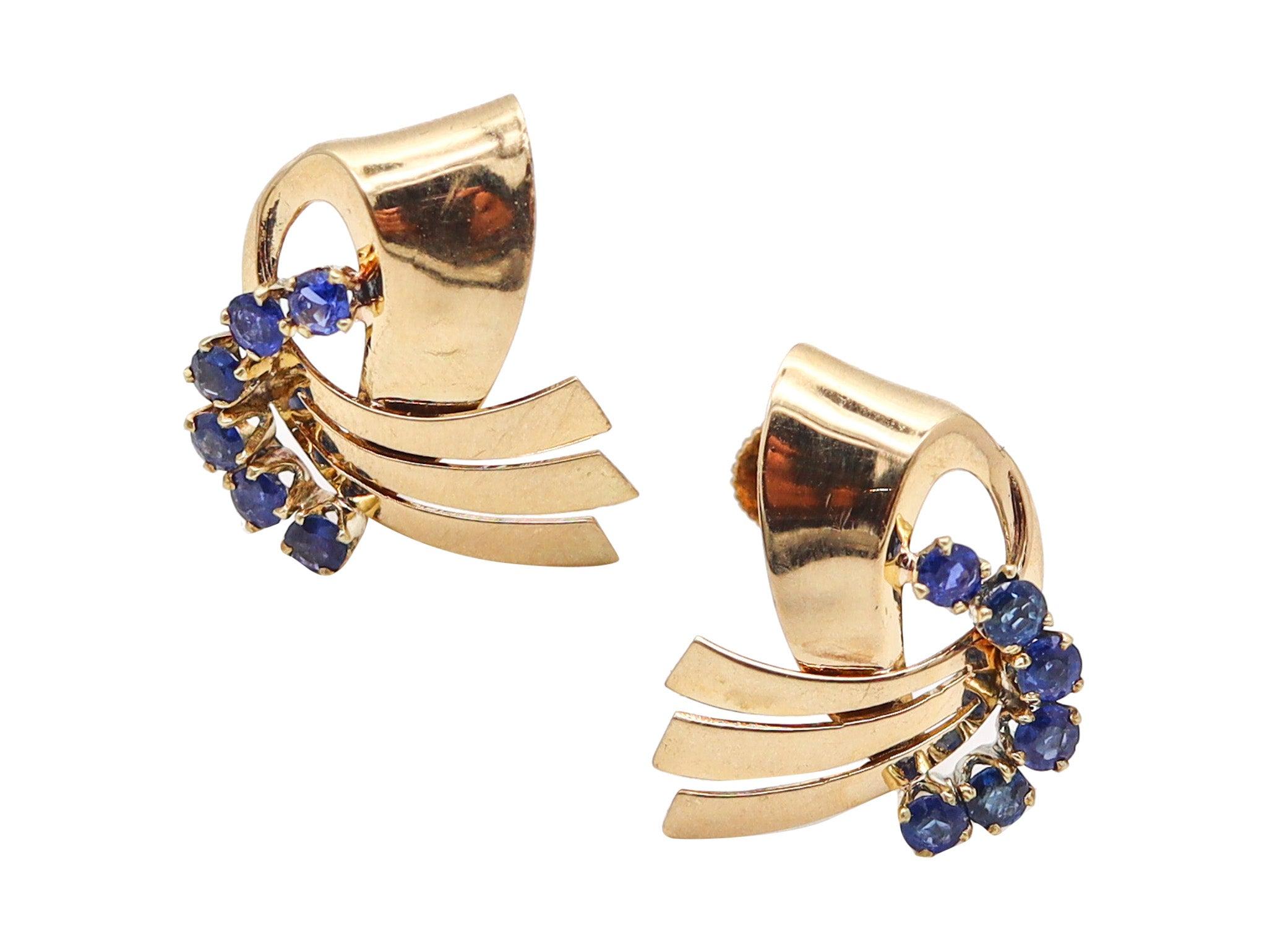 Round Cut TIFFANY & CO. 1940 Retro Modern Clips Earrings In 14Kt Gold With Blue Sapphires For Sale