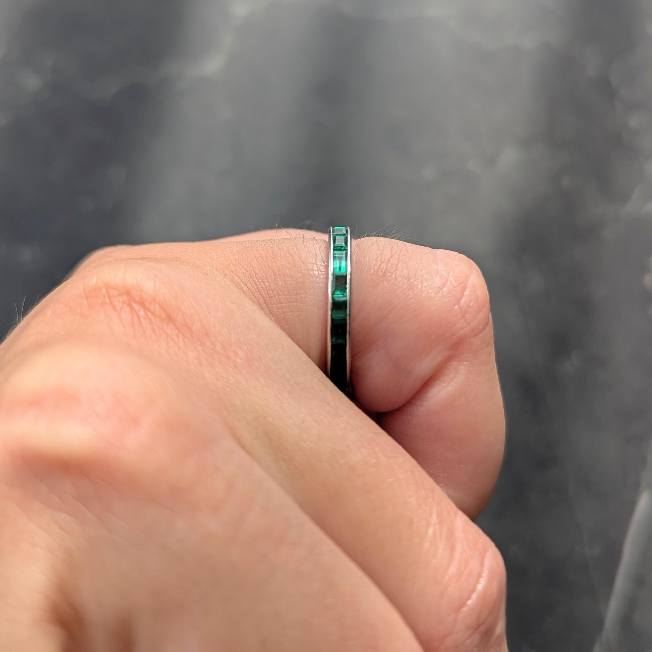 Tiffany & Co. 1950 1.89 CTW Emerald Platinum Vintage Channel Eternity Band Ring For Sale 3