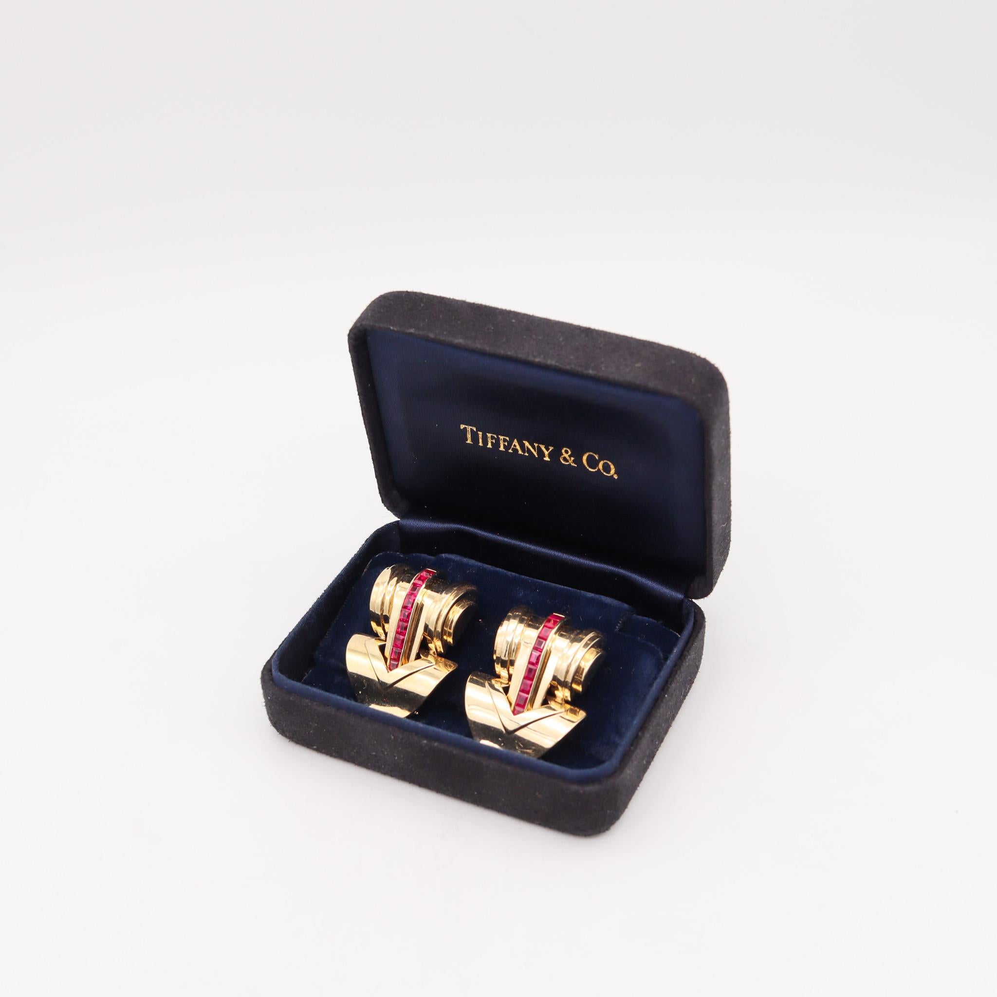 French Cut Tiffany & Co. 1950 Art Deco Retro Dress Clips in 14Kt Gold with 2.70 Cts Rubies For Sale