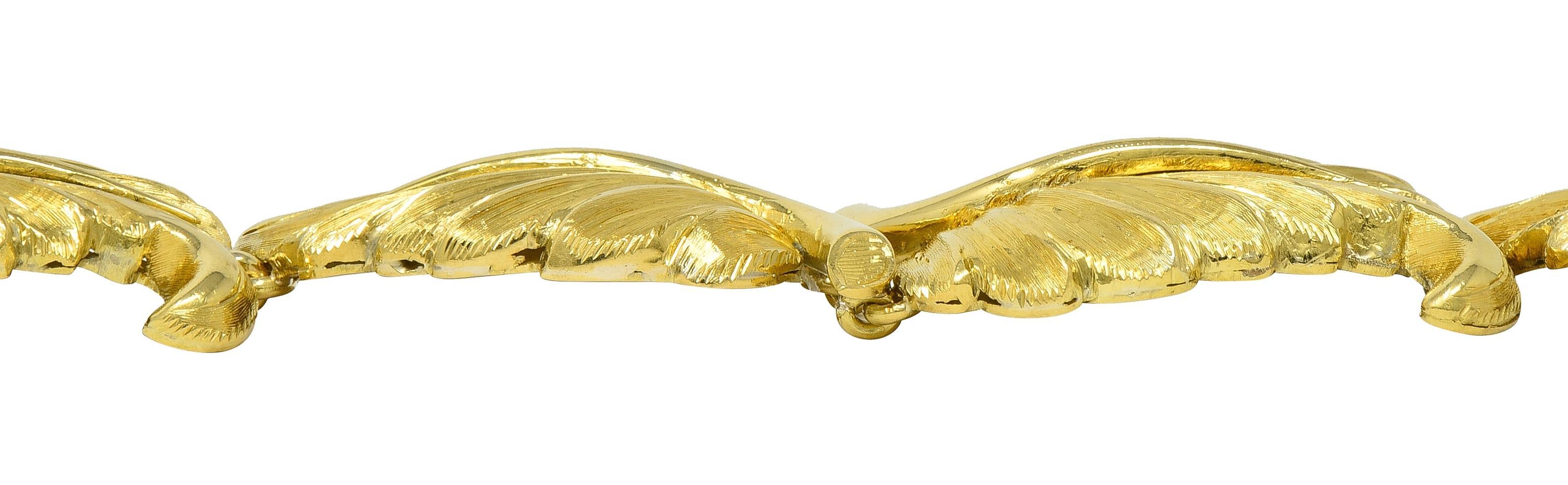 Tiffany & Co. 1950's Oro amarillo de 18 quilates Pulsera vintage de eslabones foliados en venta 5