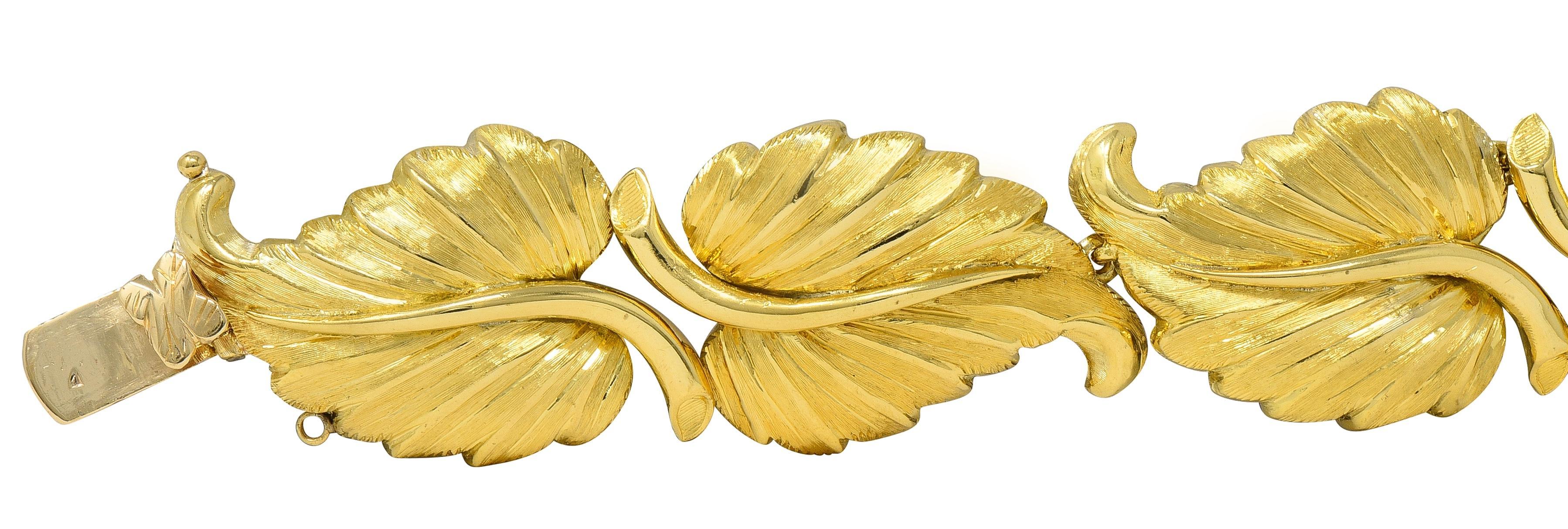 Tiffany & Co. 1950's Oro amarillo de 18 quilates Pulsera vintage de eslabones foliados en Excelente estado para la venta en Philadelphia, PA