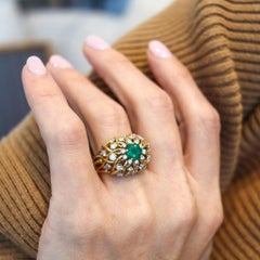 TIFFANY & CO. 1960 Cocktail Ring In 18Kt Gold With 1.89 Ctw Emerald And Diamonds
