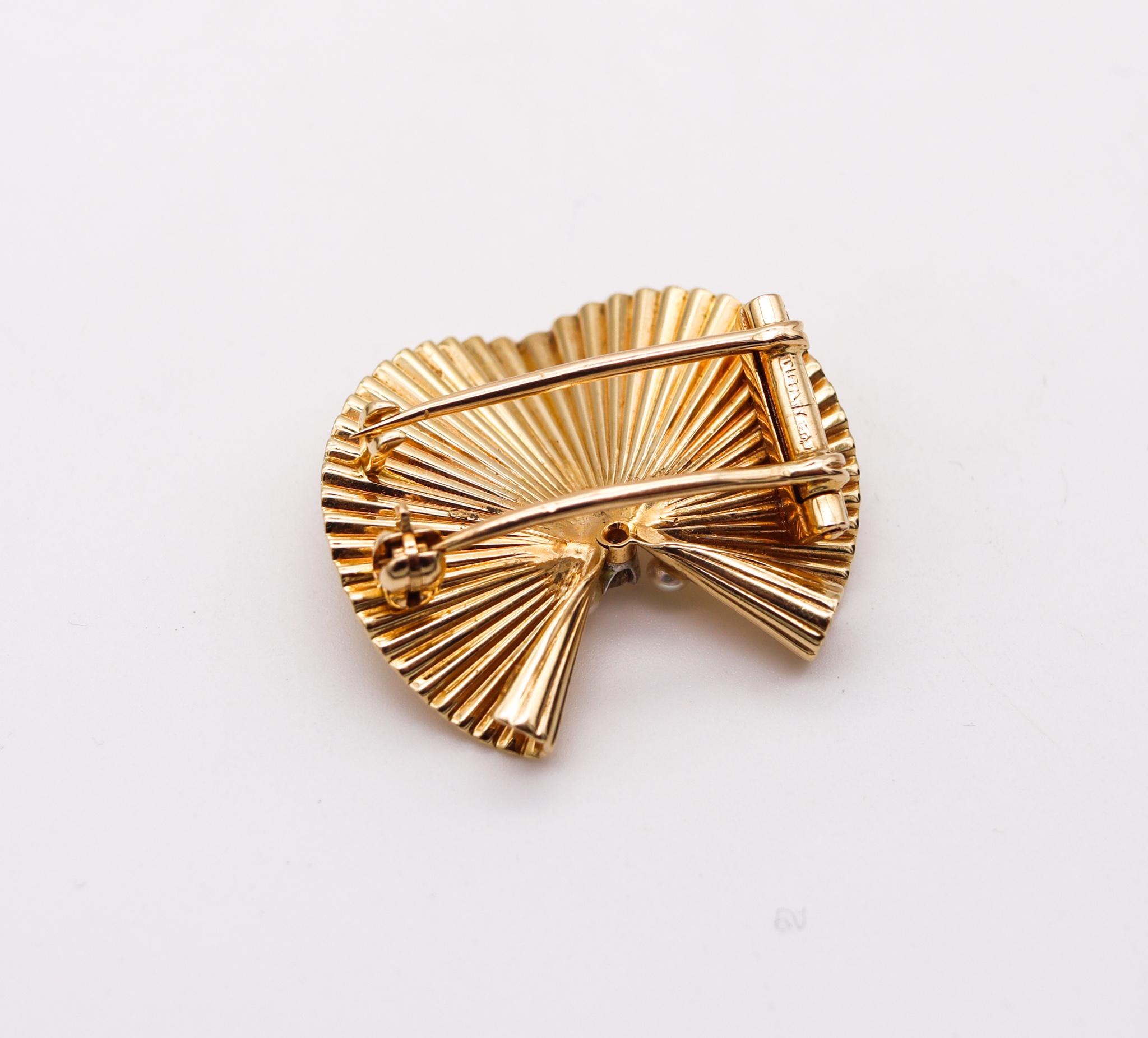 Round Cut Tiffany & Co. 1960 George Schuler Brooch in 14Kt Gold with Pearls and Diamond