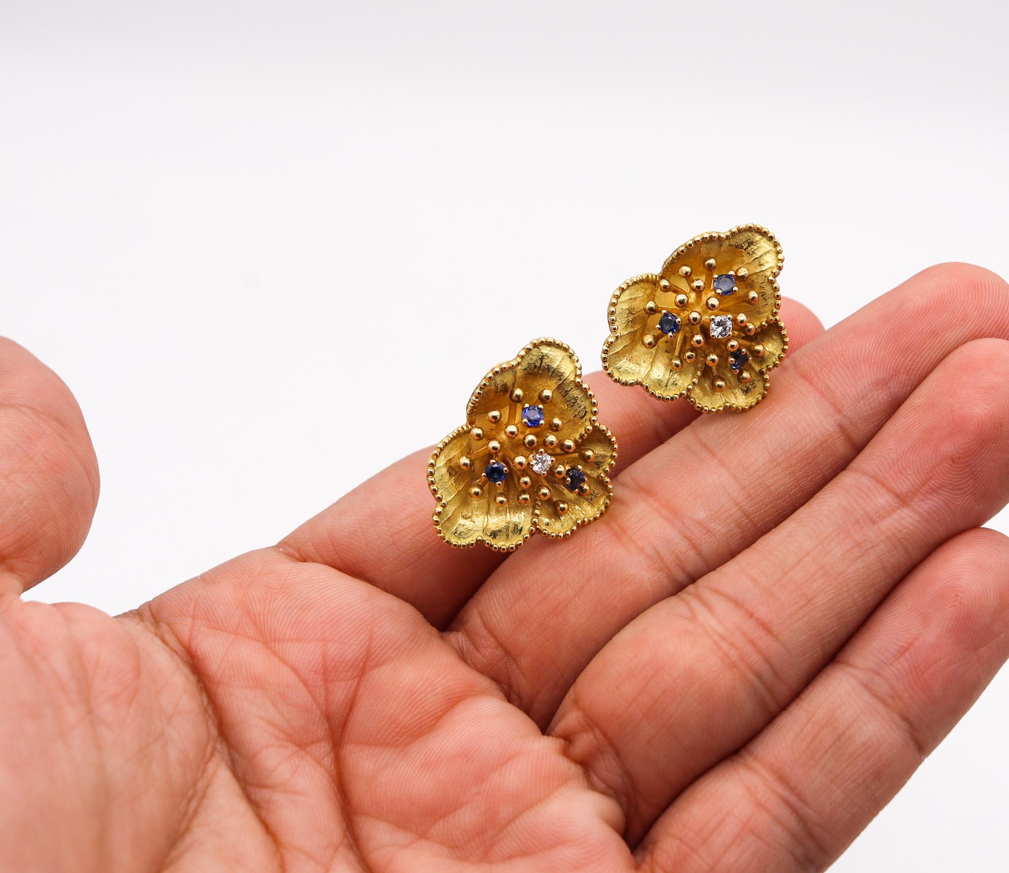 Women's Tiffany & Co. 1960 Retro Flowers Earrings in 18kt Gold with Sapphires & Diamonds For Sale