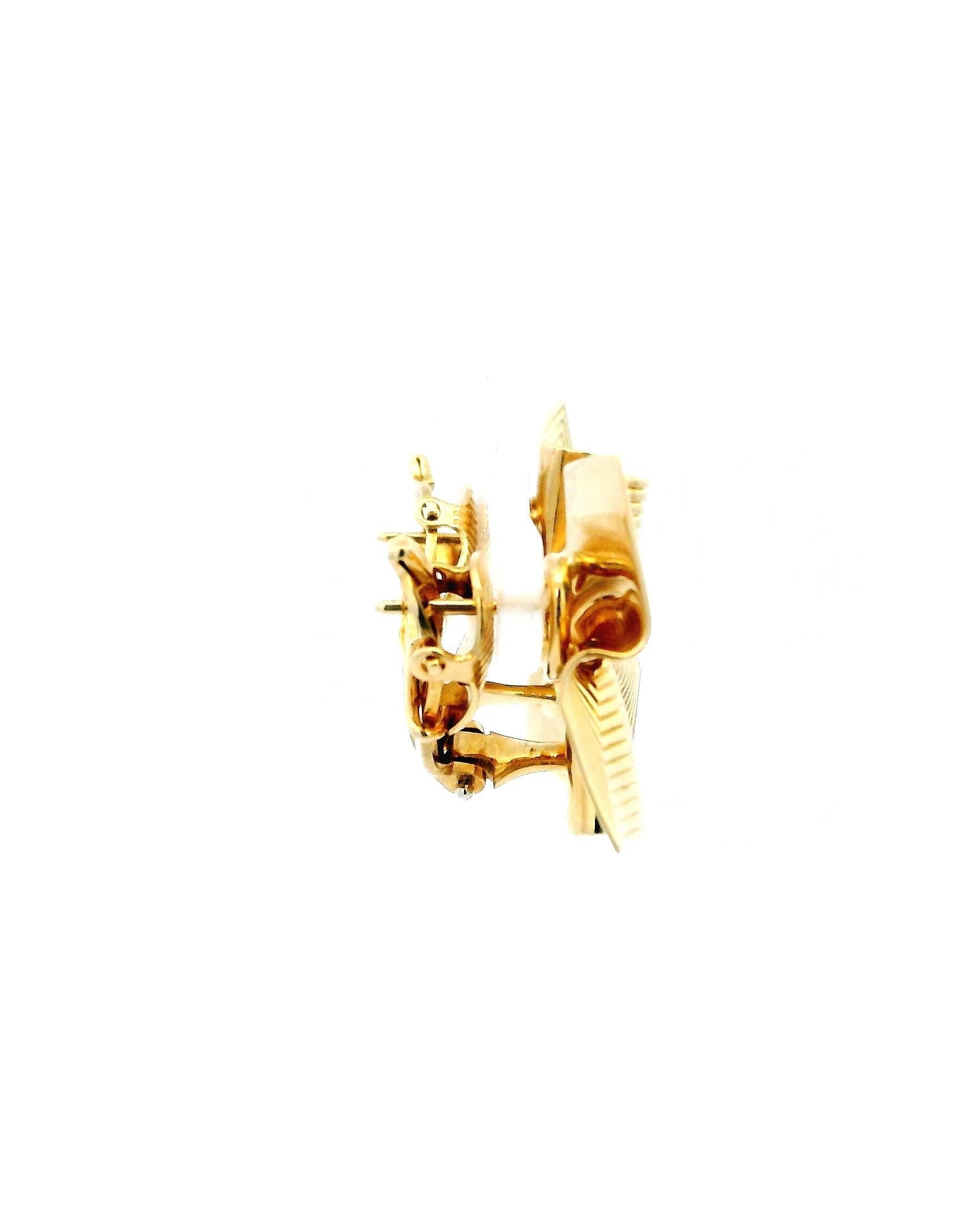 Tiffany & Co. 1960 Orecchini a clips quadrate a spirale in oro giallo 18Kt in vendita 1