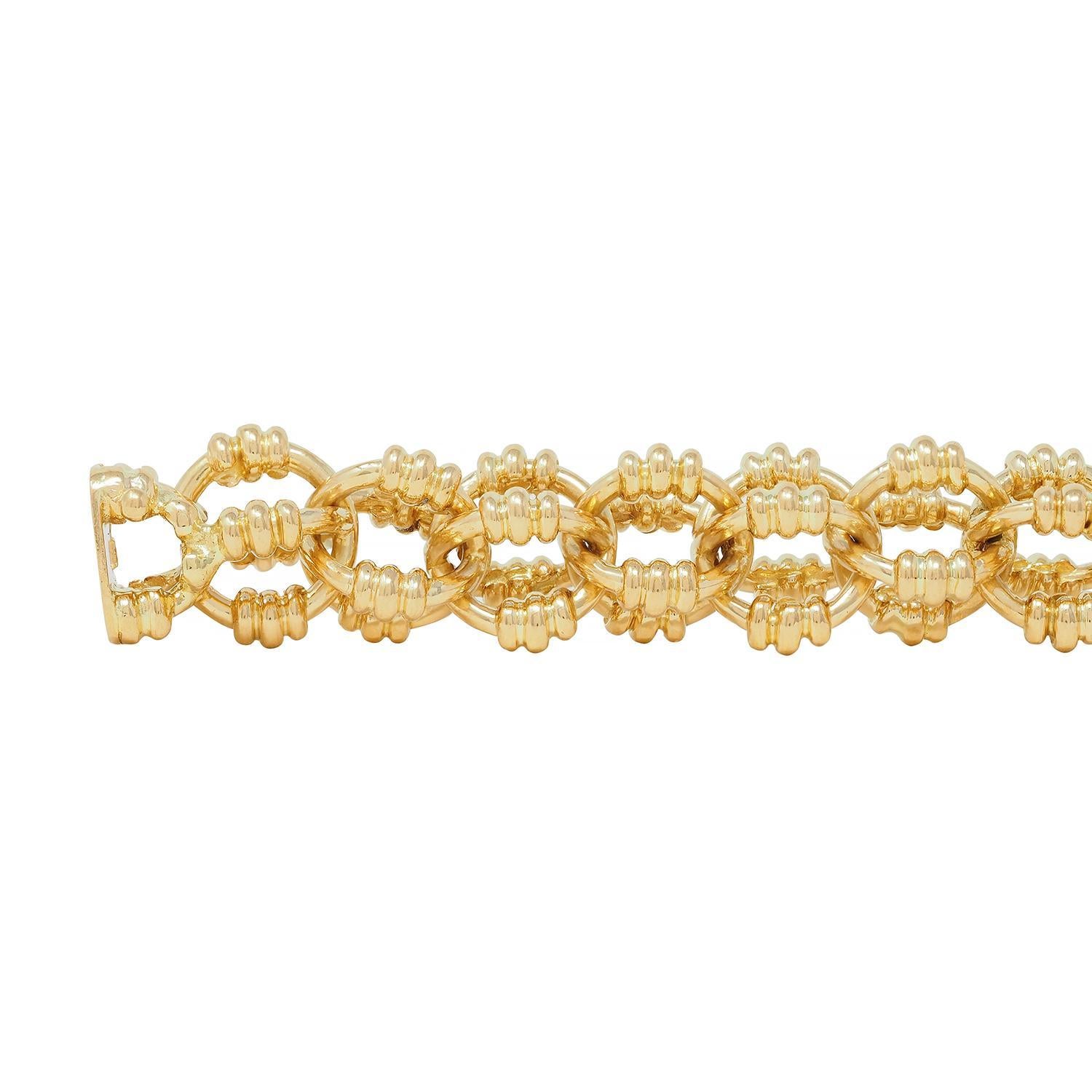 Women's or Men's Tiffany & Co. 1960's 18 Karat Yellow Gold Sphere Link Vintage Bracelet For Sale