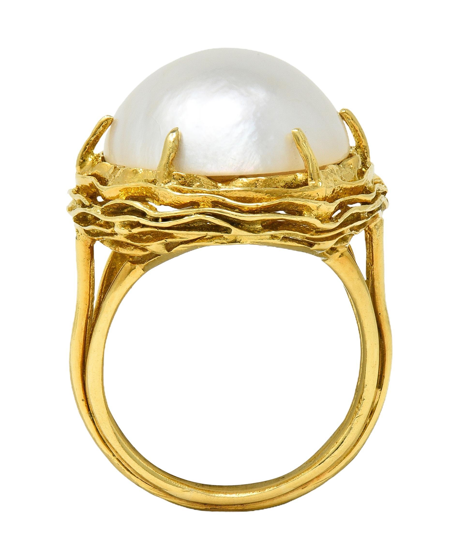 Tiffany & Co. 1960's Mabé Pearl 18 Karat Yellow Gold Vintage Nest Ring For Sale 5