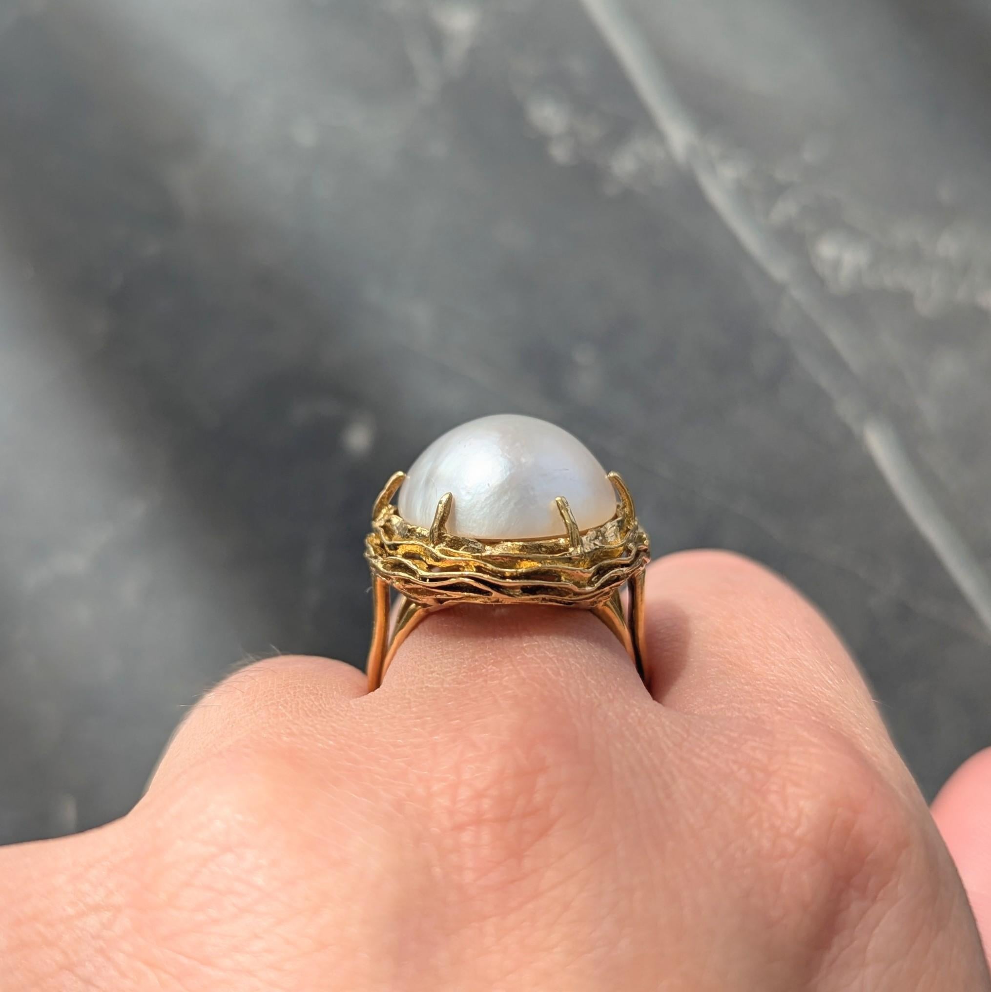 Tiffany & Co. 1960's Mabé Pearl 18 Karat Yellow Gold Vintage Nest Ring For Sale 6