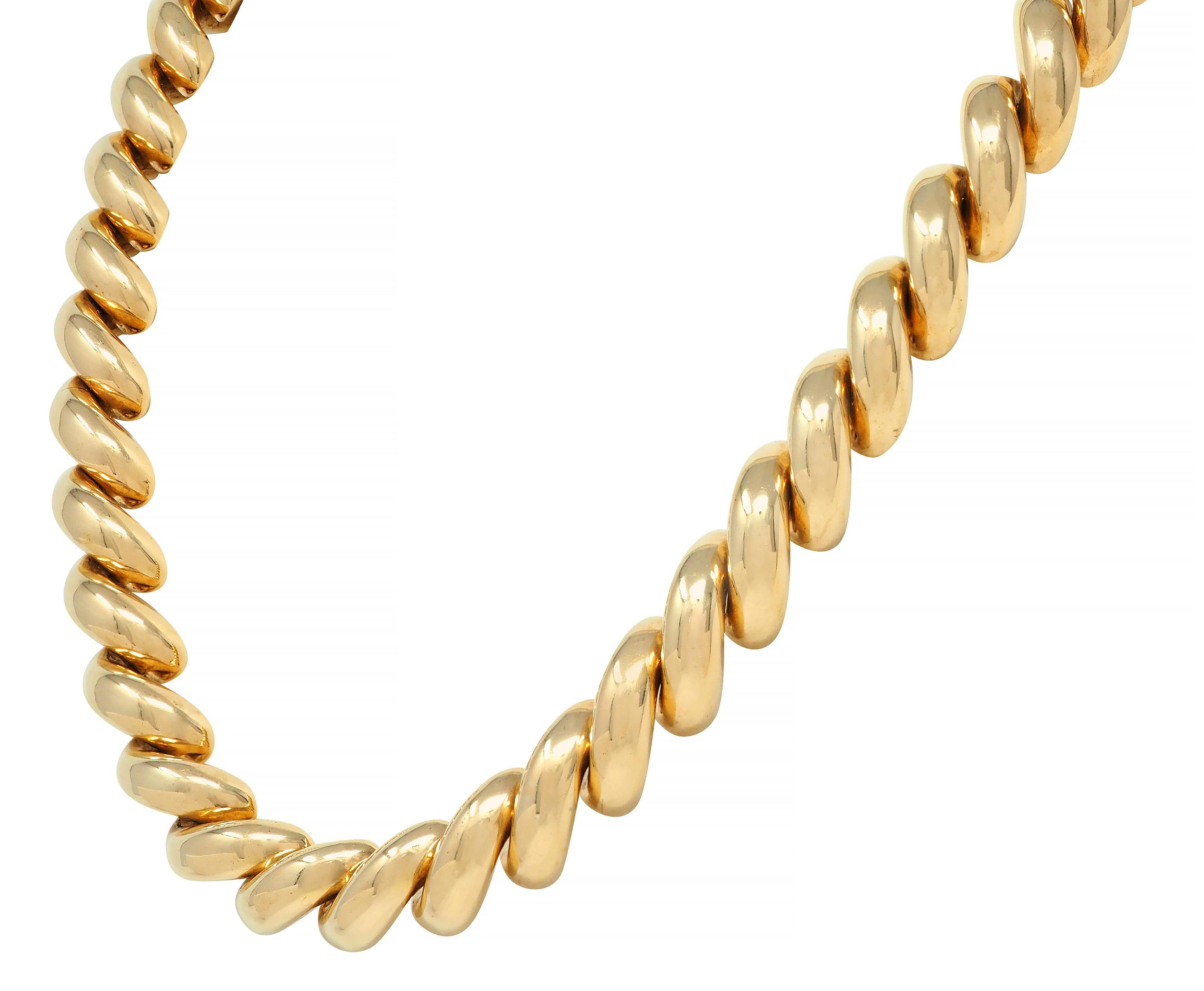 Tiffany & Co. 1960's Modernist 14 Karat Yellow Gold Vintage Chain Necklace In Excellent Condition In Philadelphia, PA