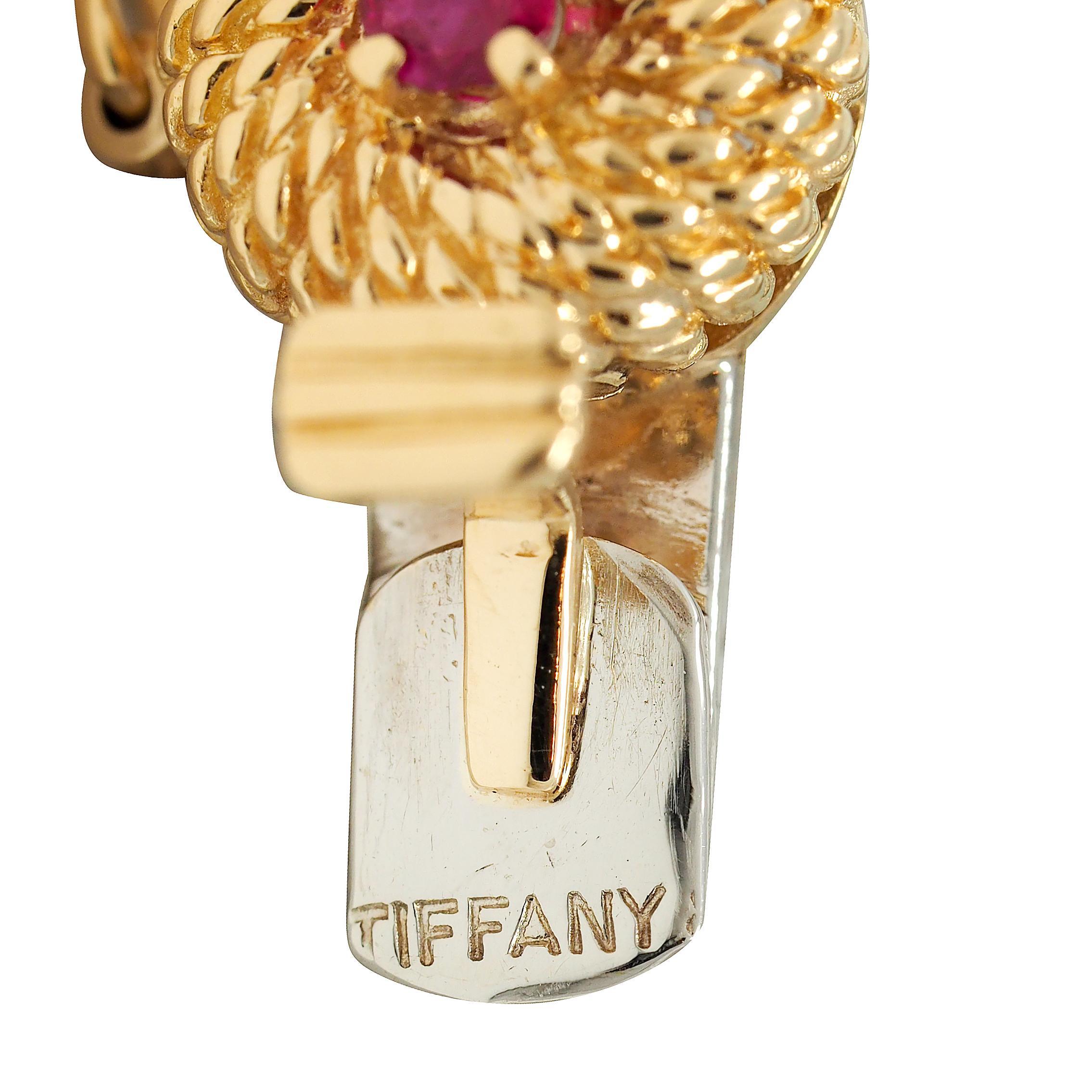Tiffany & Co. 1960s Ruby 18 Karat Yellow Gold Vintage Twisted Rope Link Bracelet 4