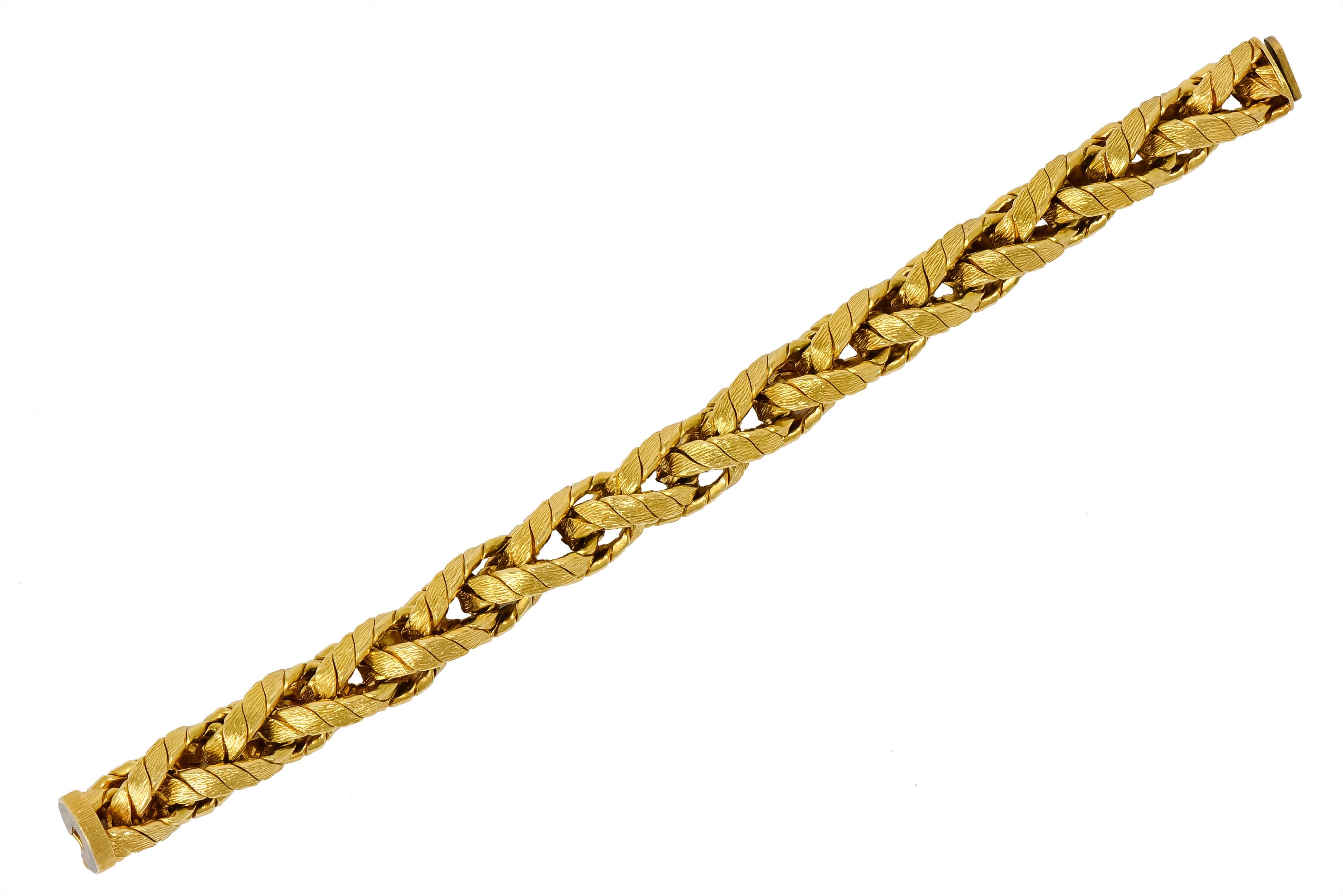 Tiffany & Co. 1960s Vintage 18 Karat Gold Barrel Link Bracelet 1