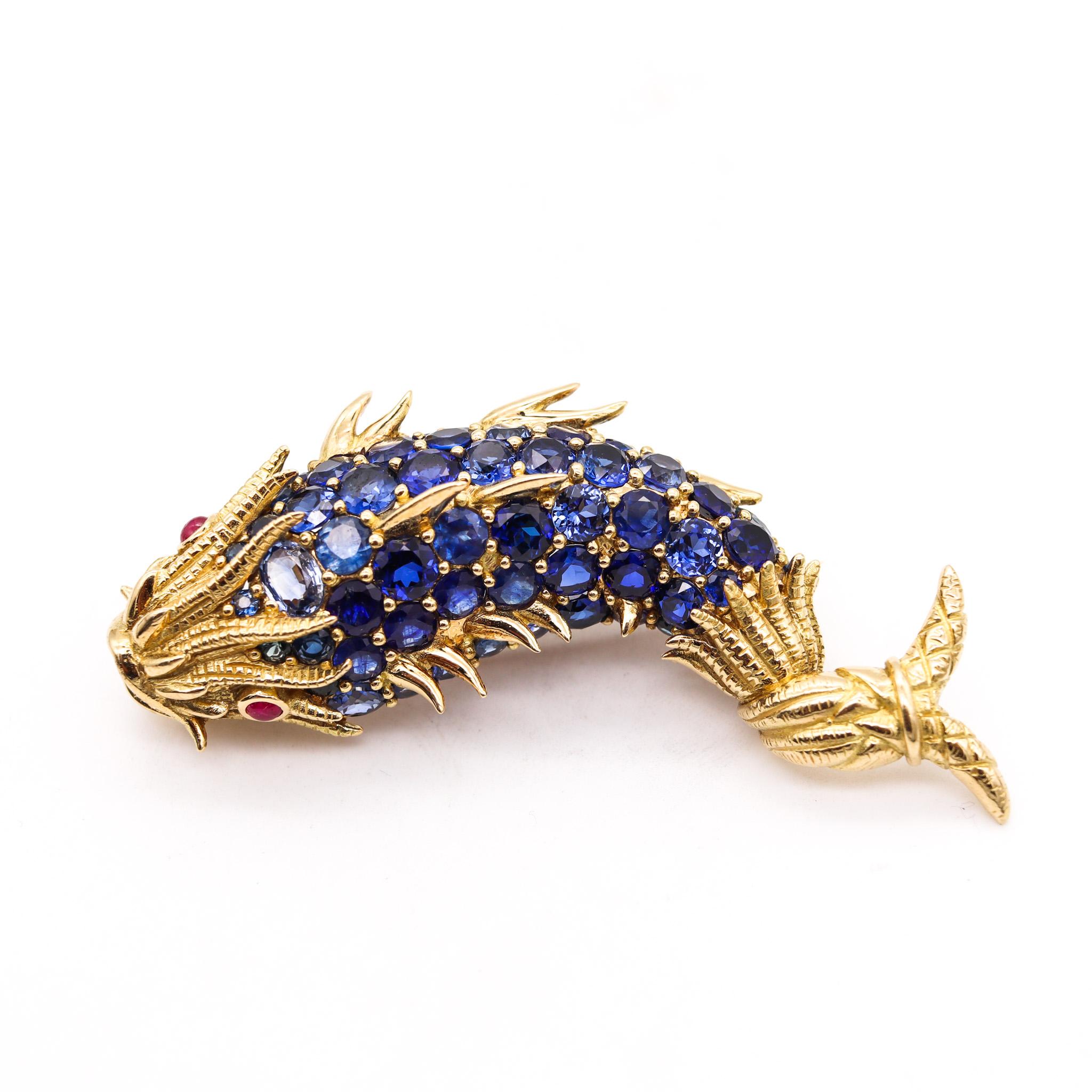 Tiffany & Co 1968 Mythological Fish Brooch in 18kt Gold with 60.05 Ctw Sapphires In Excellent Condition For Sale In Miami, FL