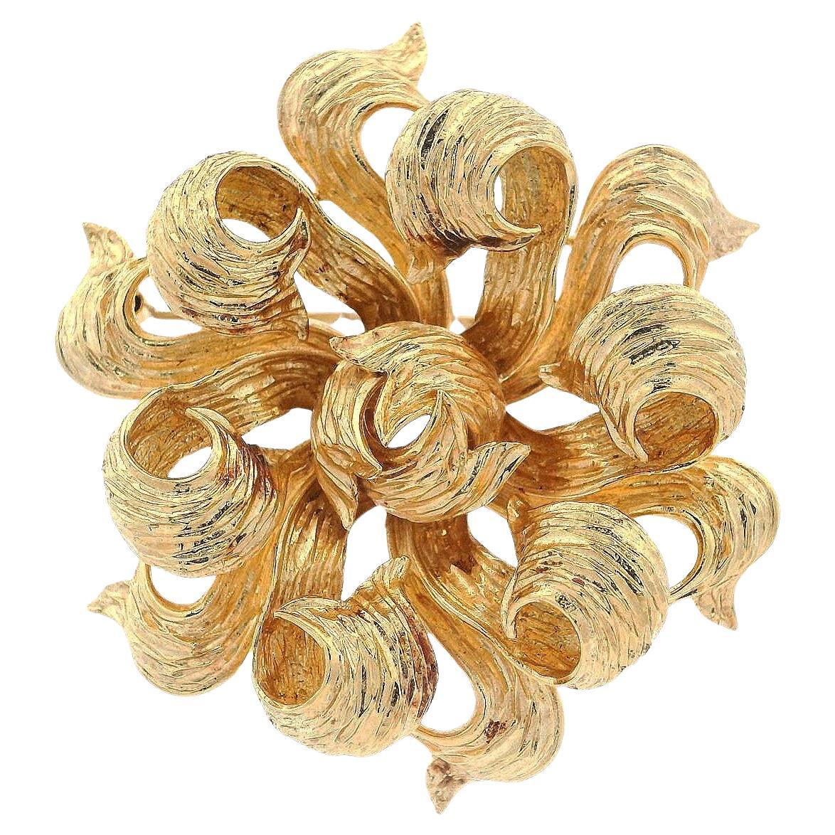 TIFFANY & CO 1970 18kt Yellow Gold flower Brooch Pin