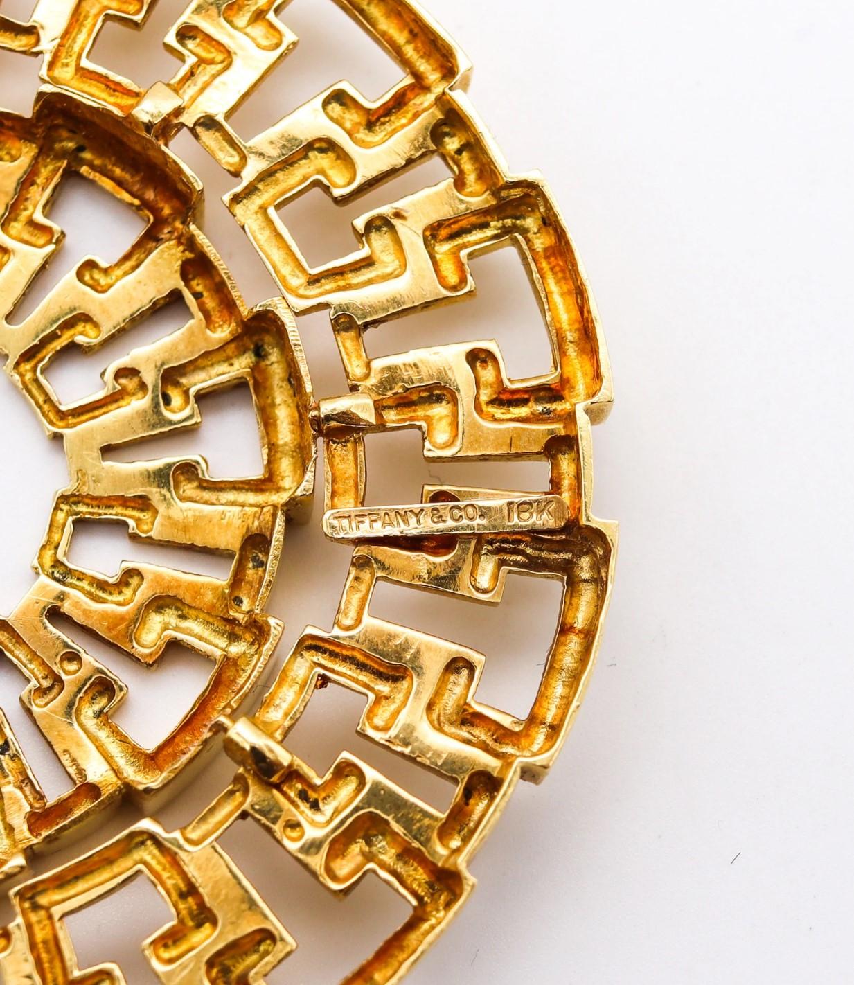 Tiffany & Co. 1970 par Donald Claflin Broche pendentif rare en forme de T en or massif 18 carats en vente 1
