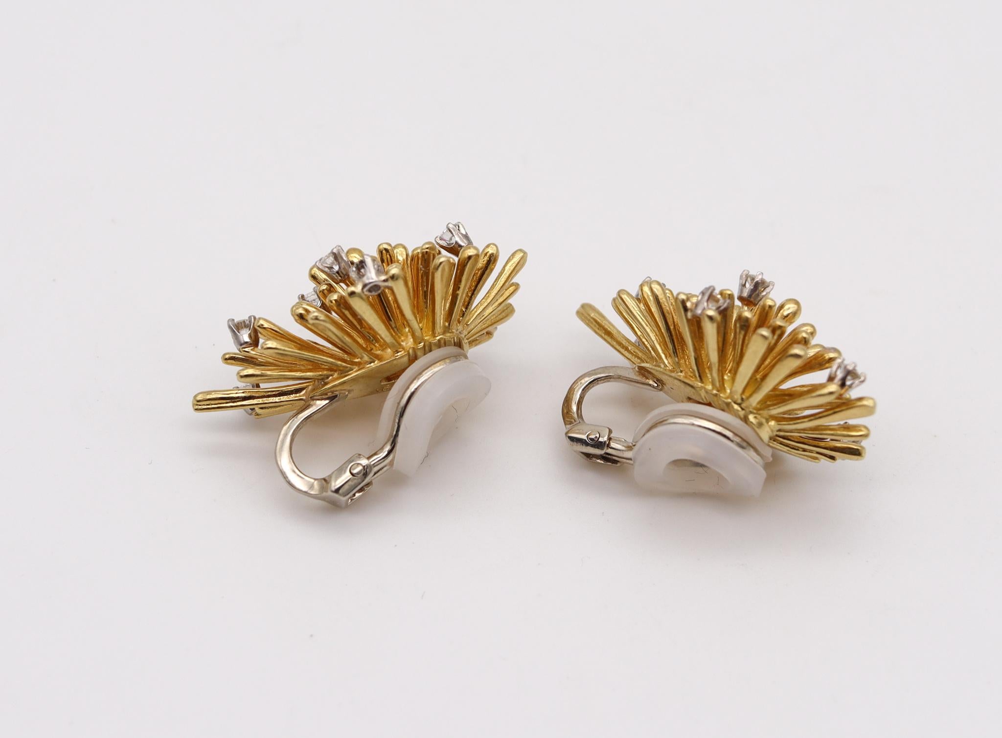 Modernist Tiffany & Co 1970 Clips on Spikes Earrings in 18Kt Gold with 1.02 Ctw Diamonds