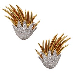 Boucles d'oreilles flammes Tiffany & Co 1970 en or 18 carats et platine avec 3,46 carats de diamants