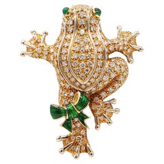 TIFFANY 
CO. 1970 Frog Brooch 18Kt Yellow Gold With 6.62 Cwt Diamonds 
Emerald