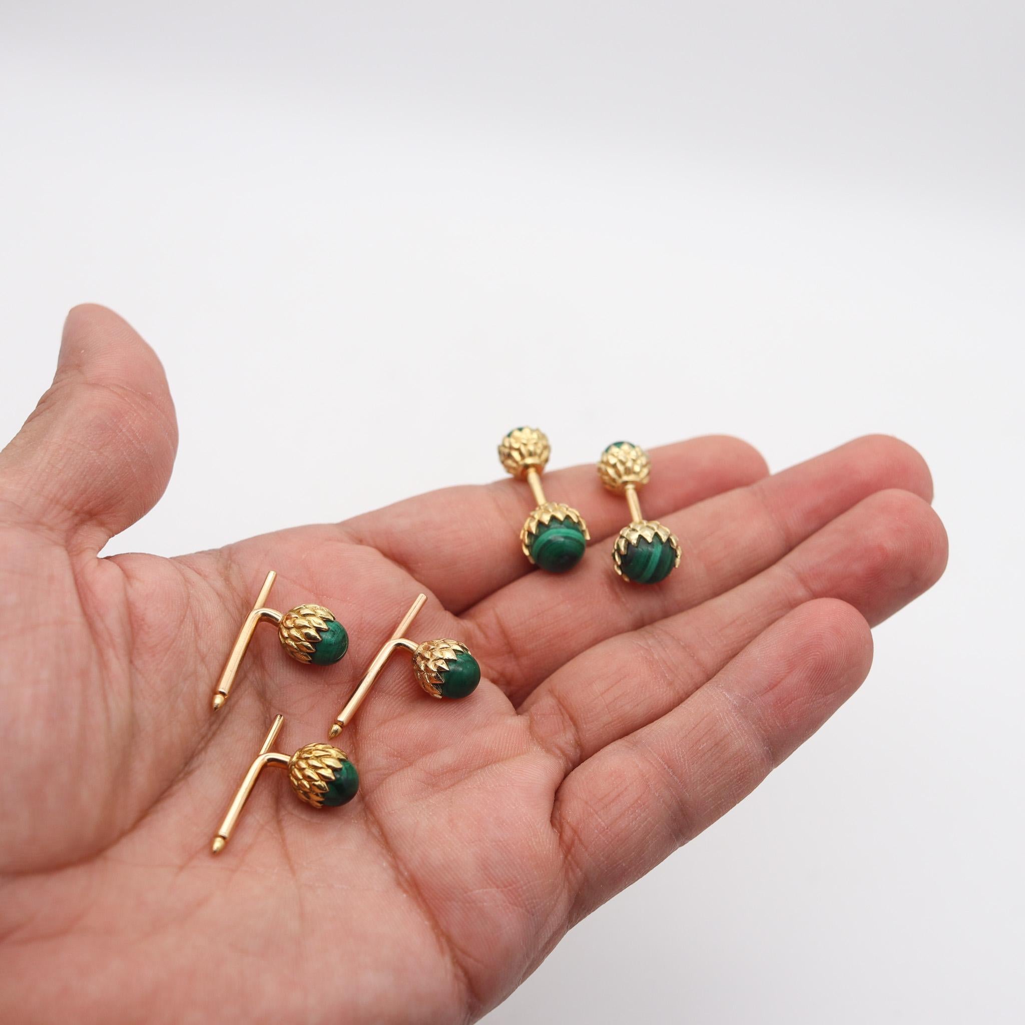 Tiffany & Co. 1970 Jean Schlumberger Cufflinks Shirt Studs 18Kt Gold & Malachite In Excellent Condition For Sale In Miami, FL