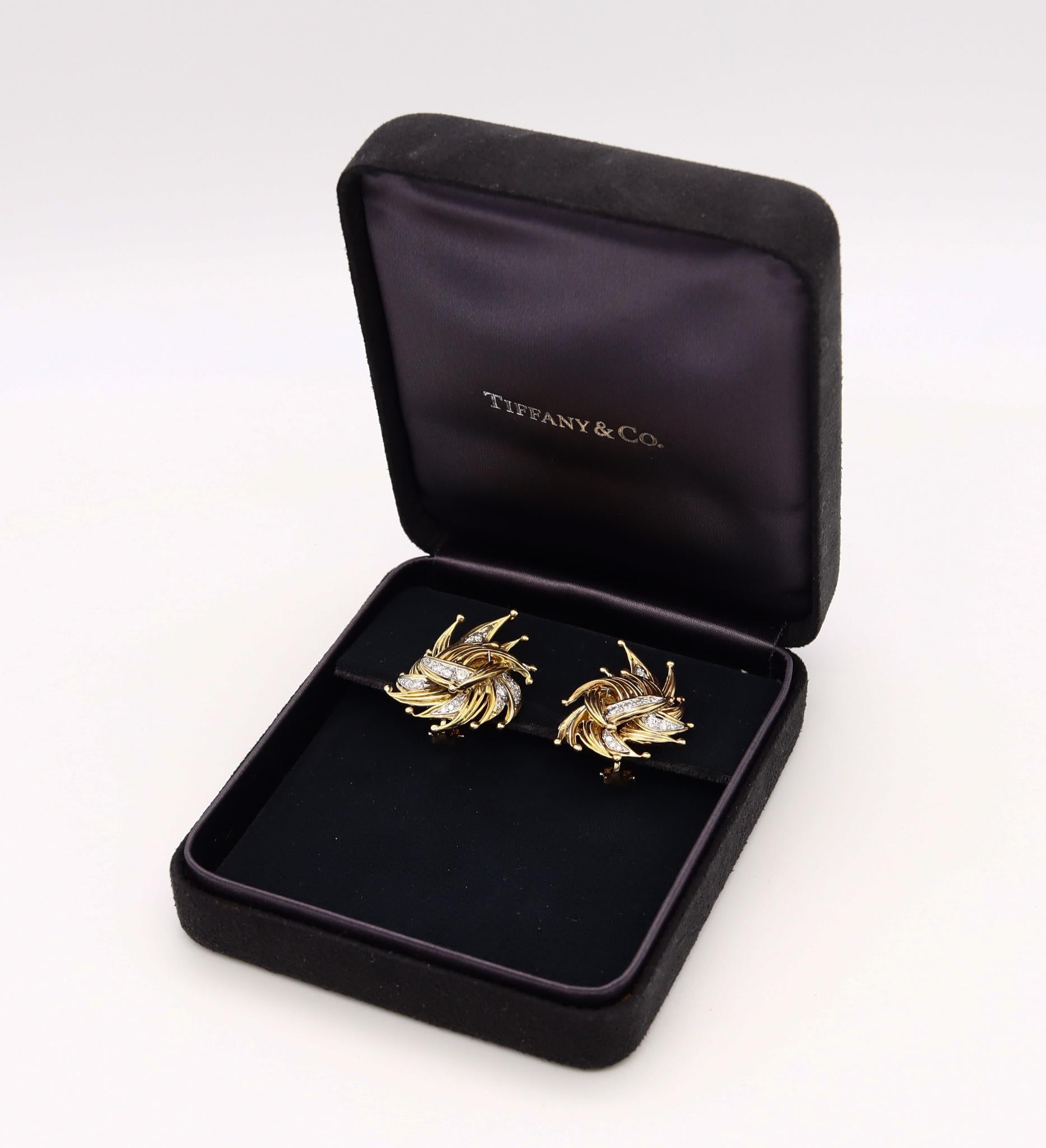 Tiffany Co 1970 Jean Schlumberger Flames Earrings 18Kt Gold 1.76 Cts Diamonds In Excellent Condition In Miami, FL