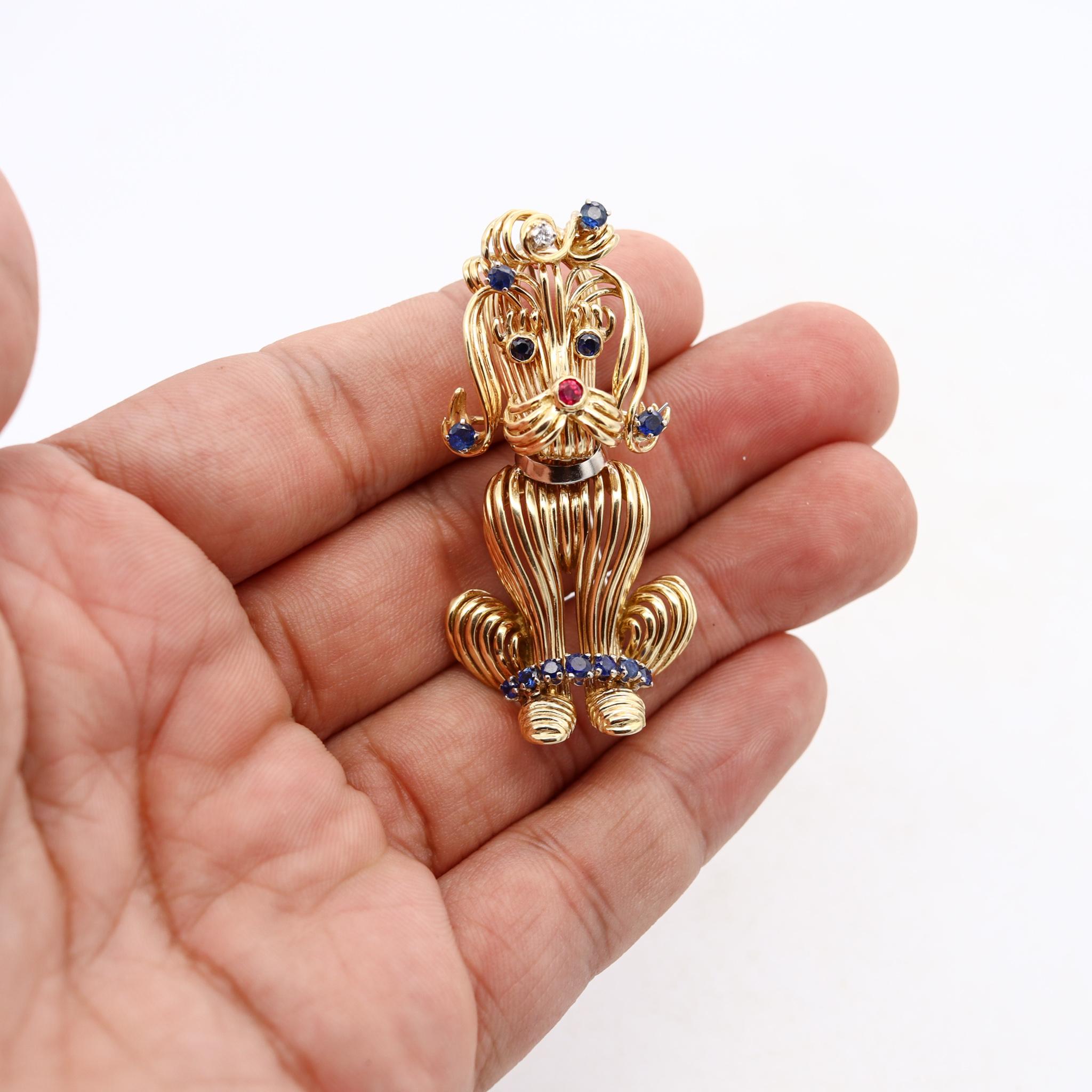 Tiffany & Co 1970 New York Dog Brooch 18Kt Gold with 1.34 Cts Sapphires Diamonds In Excellent Condition In Miami, FL