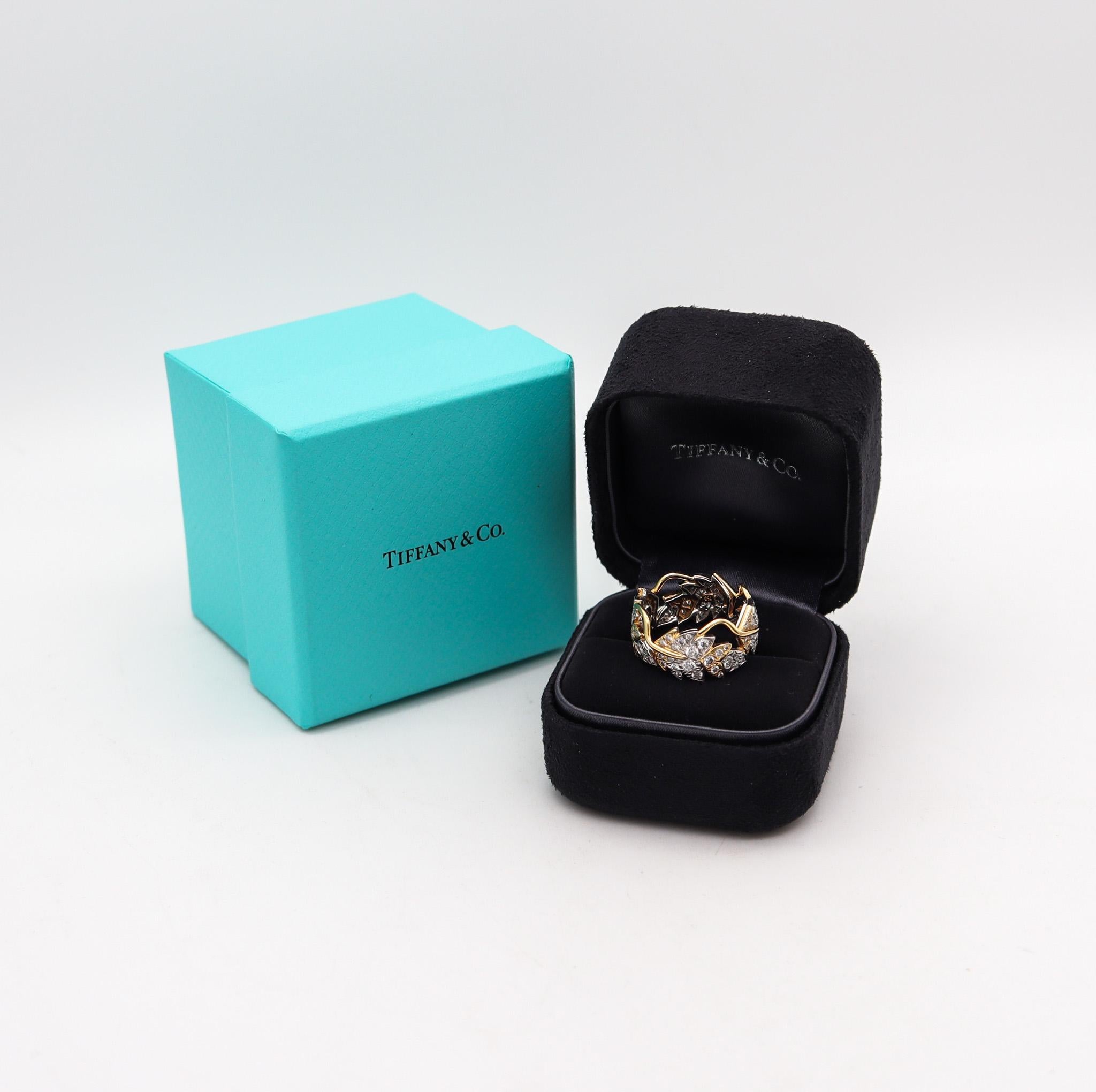 Modernist Tiffany & Co. 1970 Schlumberger Leaves Ring 18Kt Platinum With 1.84 Ctw Diamonds
