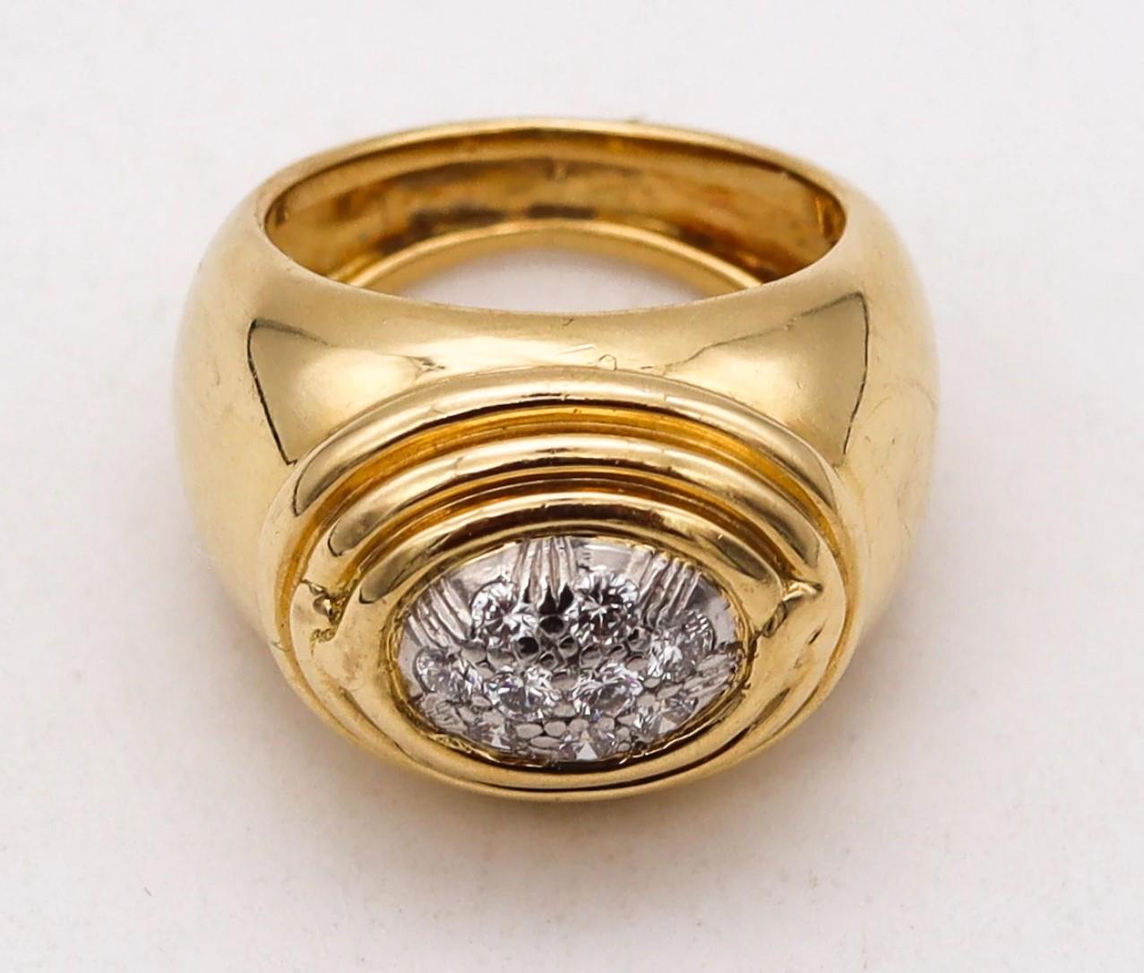 Modernist Tiffany & Co. 1970 Schlumberger Rare Ring in 18Kt Gold Platinum with VS Diamonds