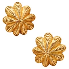 Tiffany & Co. 1970 Schlumberger Scalloped Clips-On Earrings In 18Kt Yellow Gold