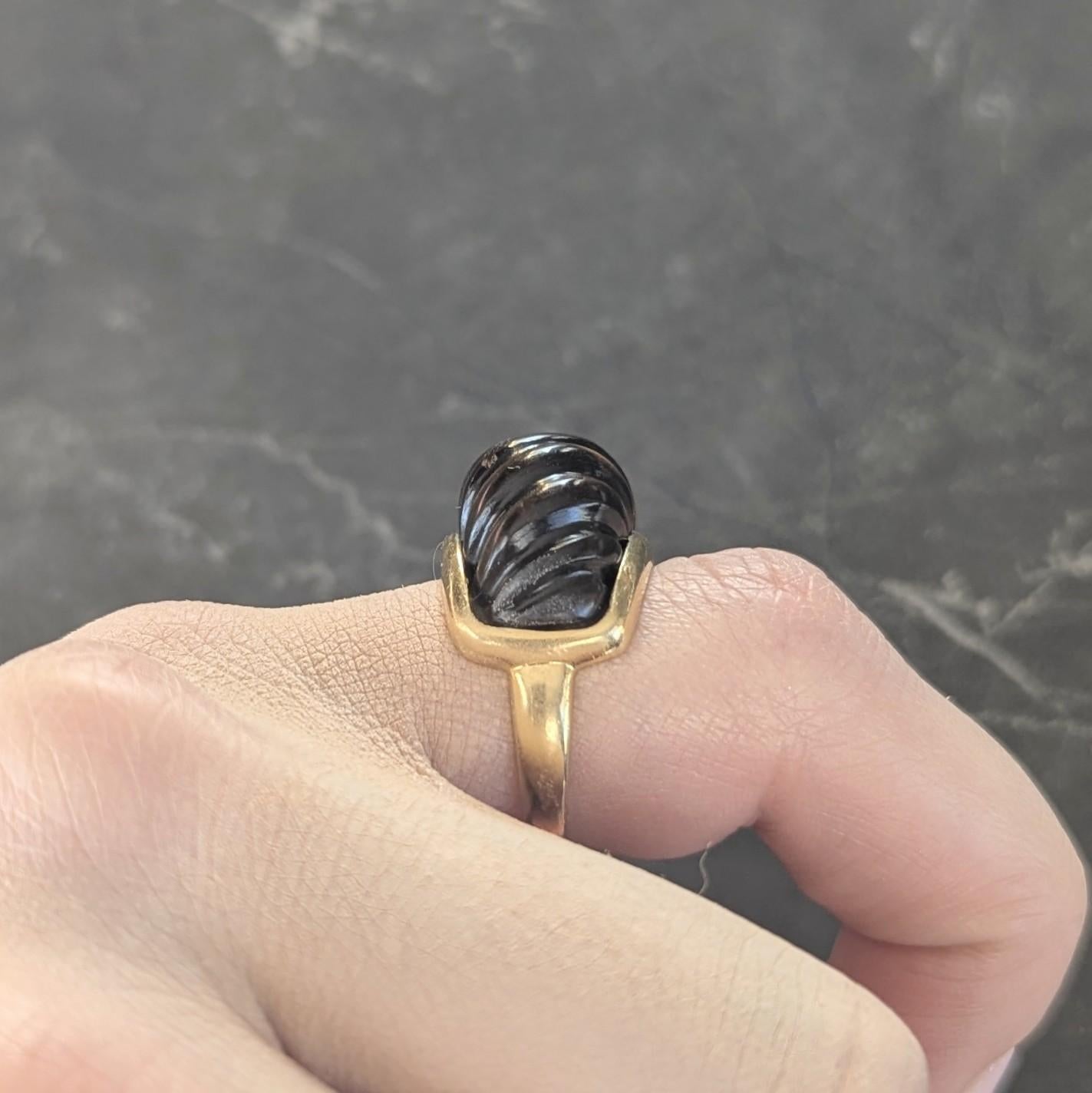 Tiffany & Co., bague fantaisie cannelée vintage en or 18 carats avec quartz œil de tigre, années 1970 en vente 7
