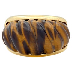 Tiffany & Co. 1970's Tiger's Eye Quartz 18K Gold Vintage Fluted Statement Ring