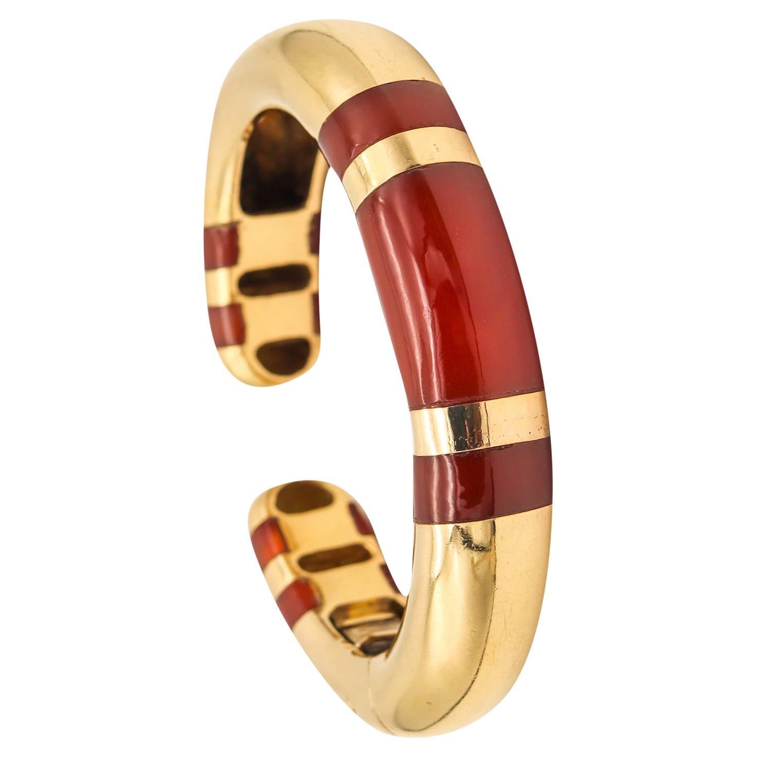Tiffany & Co 1973 Sonia Younis Bracelet Cuff in 18kt Yellow Gold with Carnelian