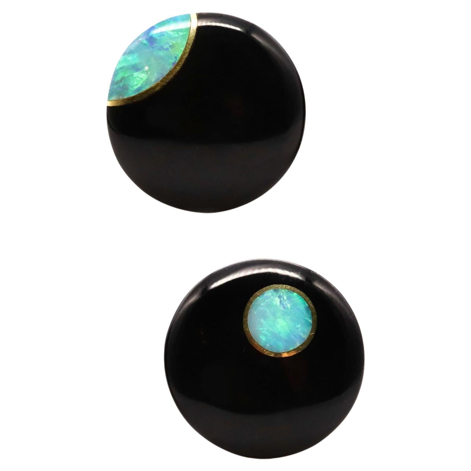 Tiffany 
Co. 1975 Angela Cummings Large Lentil Earrings 18Kt Gold Black Jade