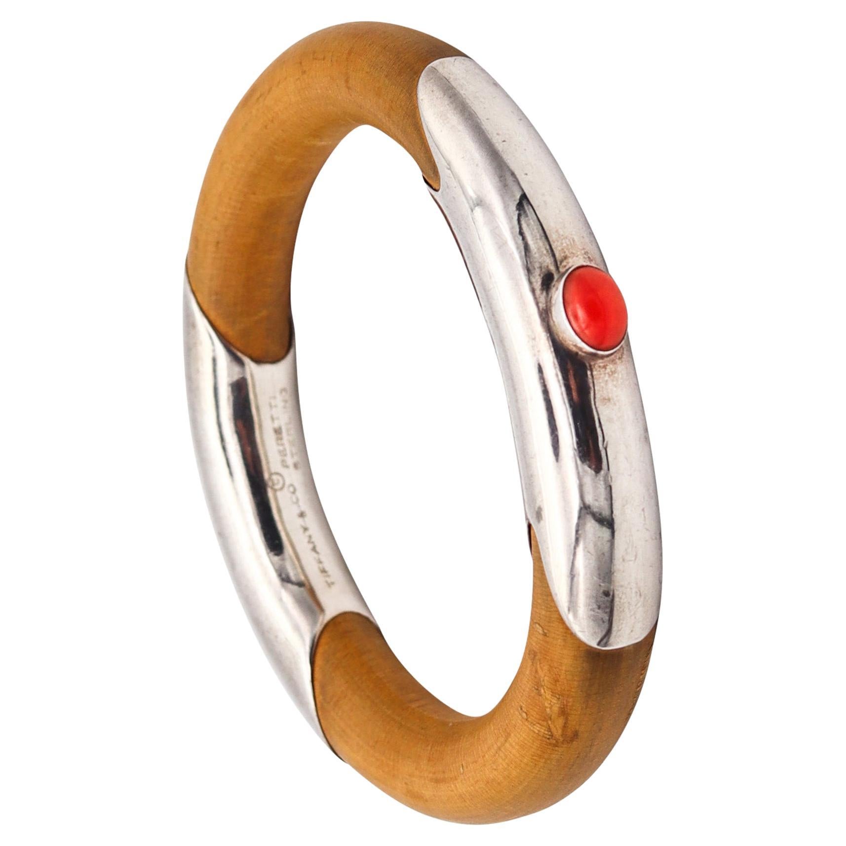 TIFFANY & CO. 1976 Elsa Peretti Rare Rattan Bangle Bracelet 925 Sterling & Coral