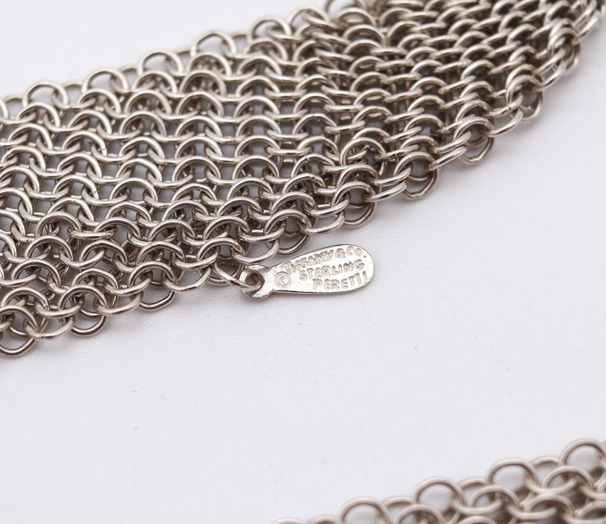 Modernista TIFFANY & CO. 1977-80 Elsa Peretti - Collana a maglia drappeggiata in argento massiccio (925) in vendita