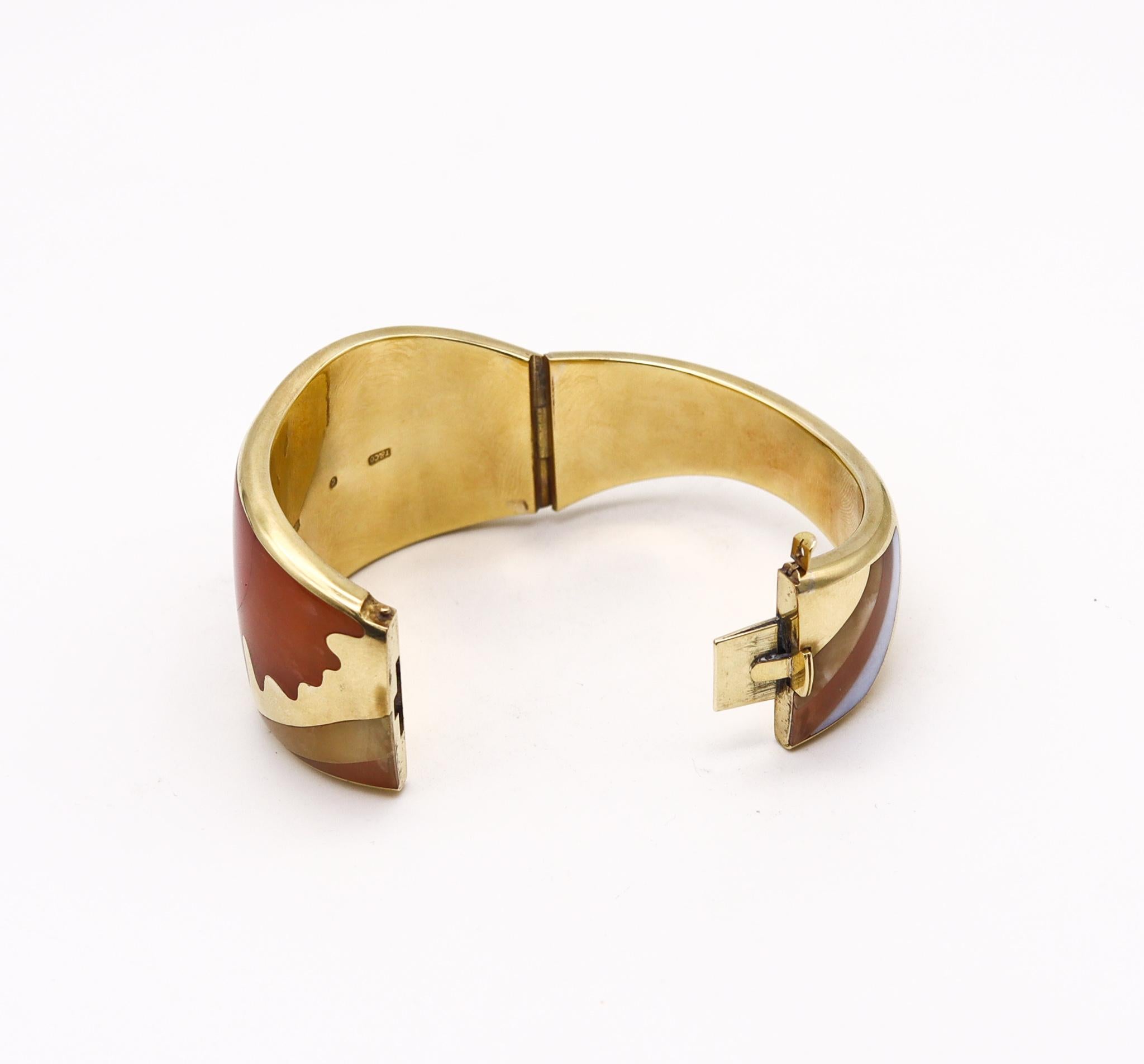 Women's Tiffany & Co 1977 Angela Cummings Abstracts Bangle 18kt Gold with Inlaid Agates For Sale