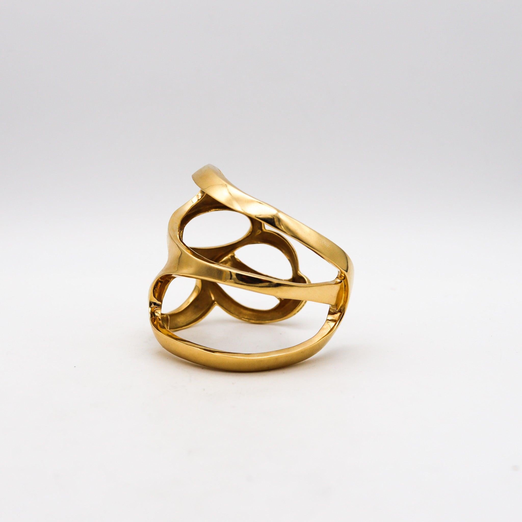 Modernist TIFFANY & CO 1977 Angela Cummings Autumn Cuff Bracelet In 18Kt Yellow Gold