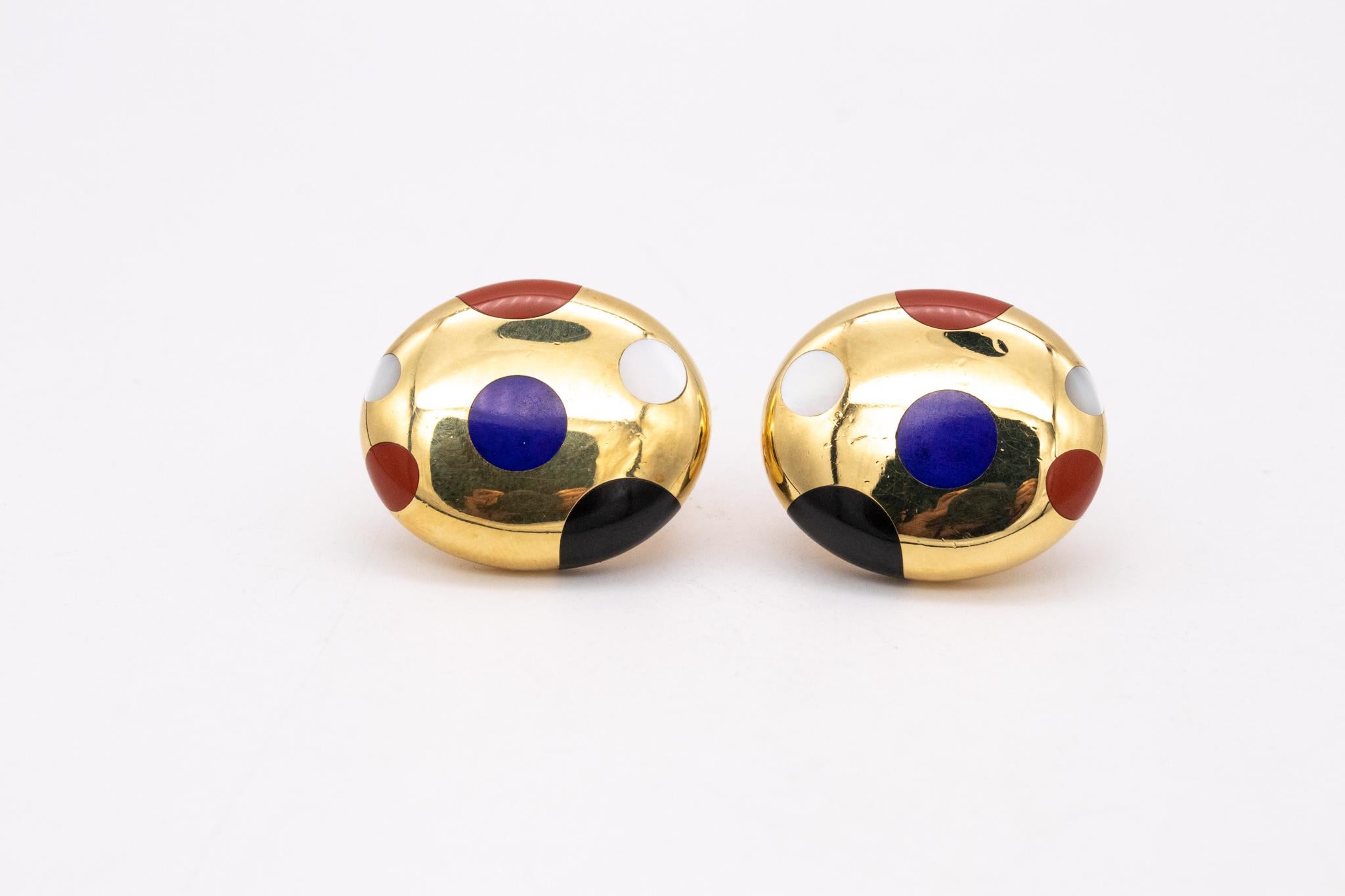 Pair of colorful earrings designed by Angela Cummings for Tiffany & Co.

Rare and iconic pieces, created in New York city by Angela Cummings at the Tiffany studios back in the 1970's. These earrings have been crafted in solid yellow gold of 18